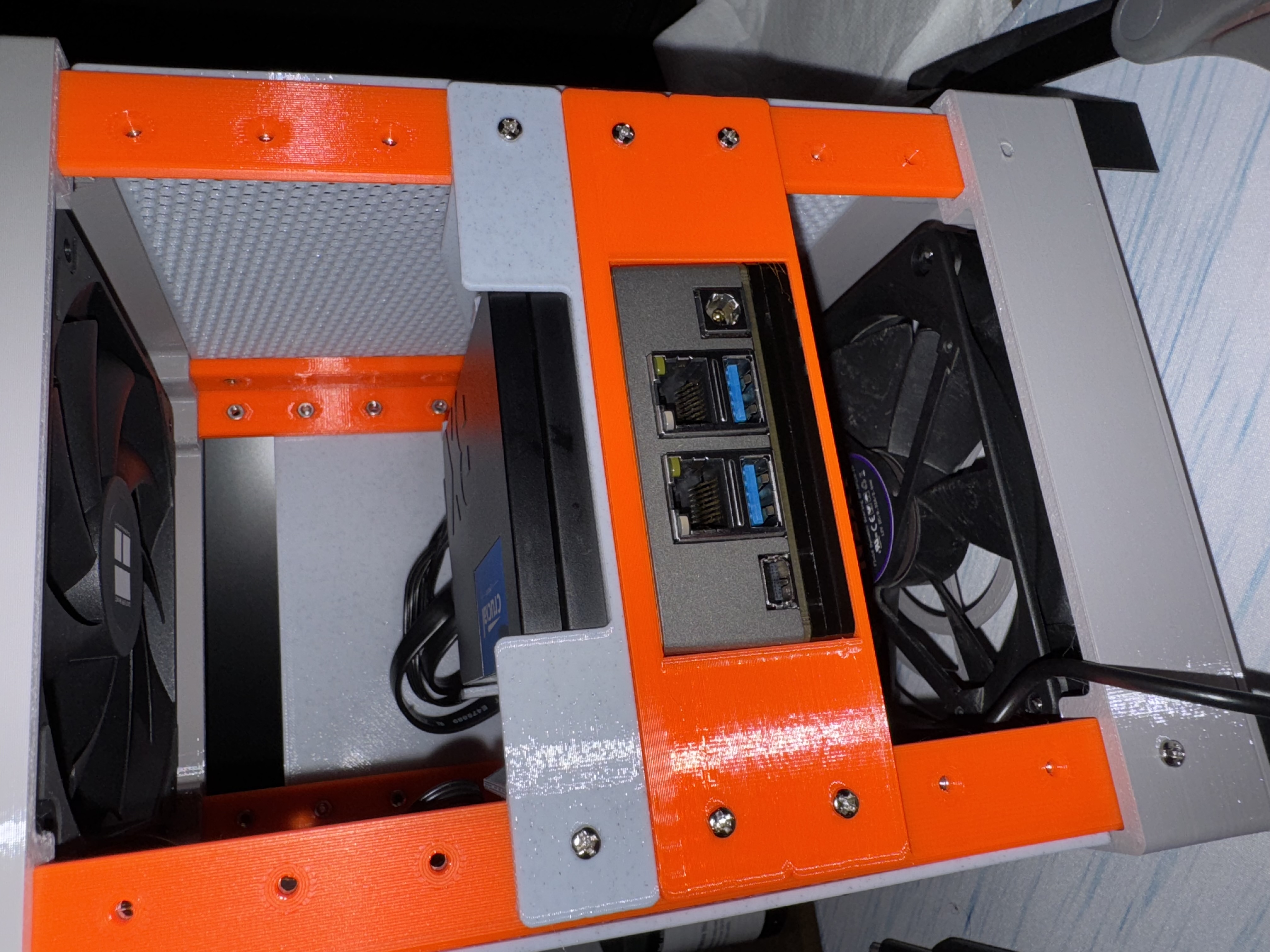 Microlab Zimaboard Tray