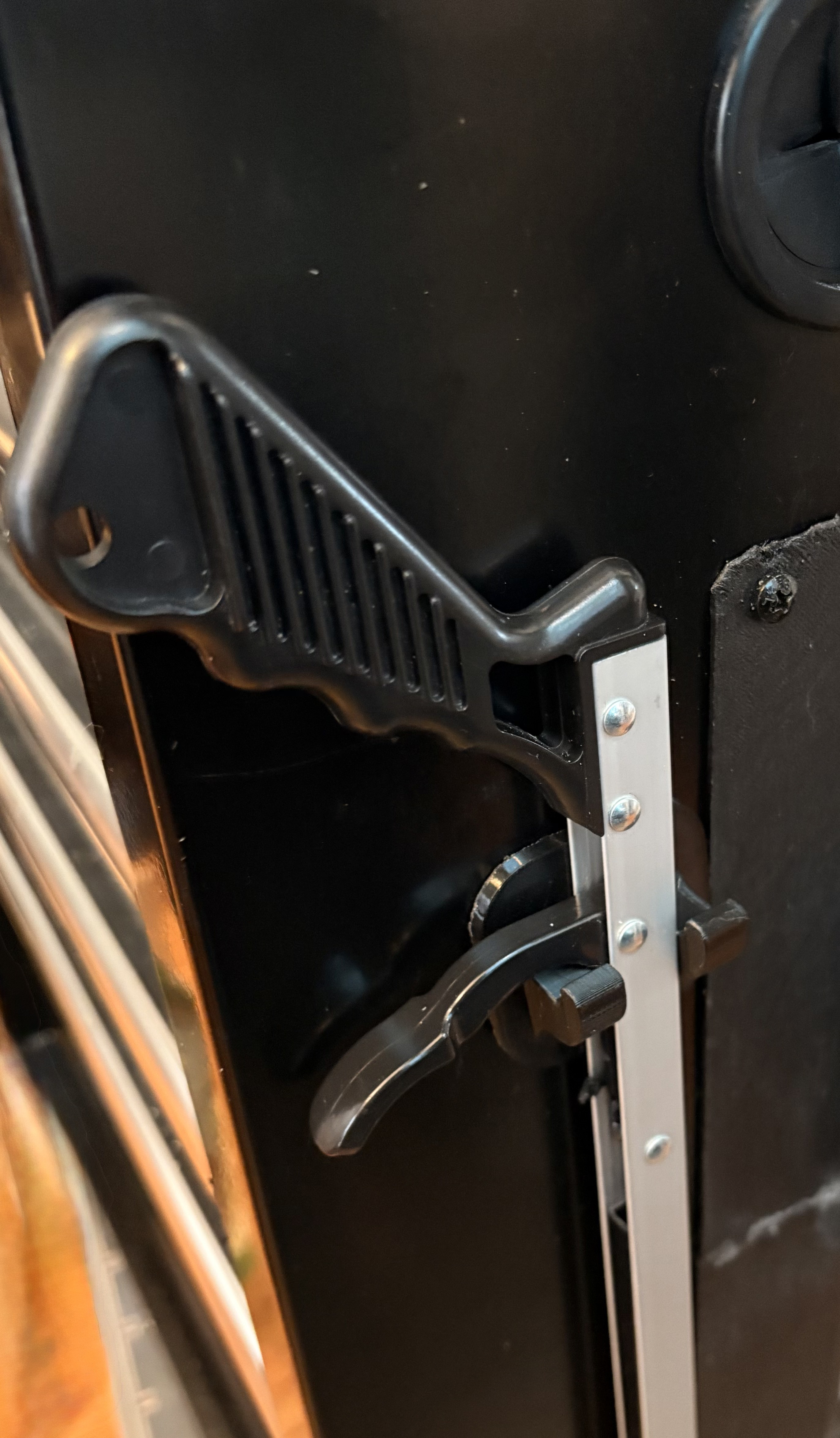 Reacher Holder with Magnets