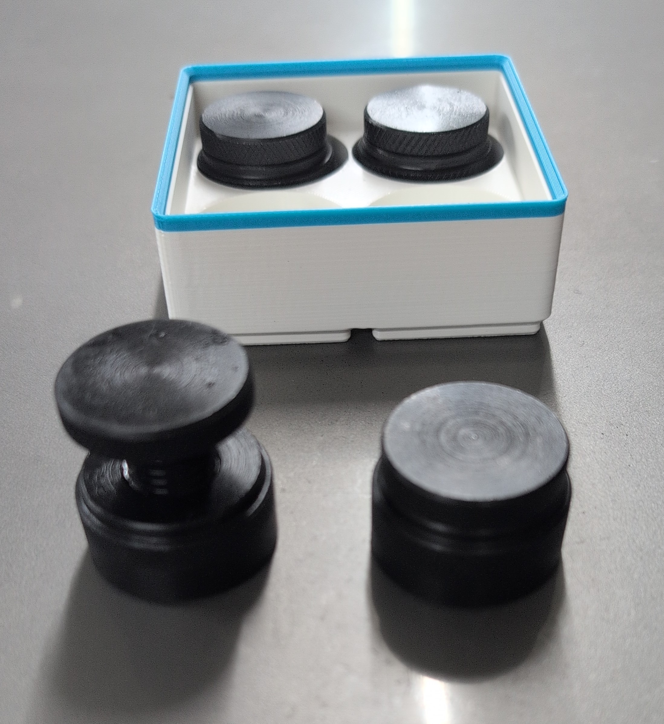 Gridfinity bin for machinist/screw jacks