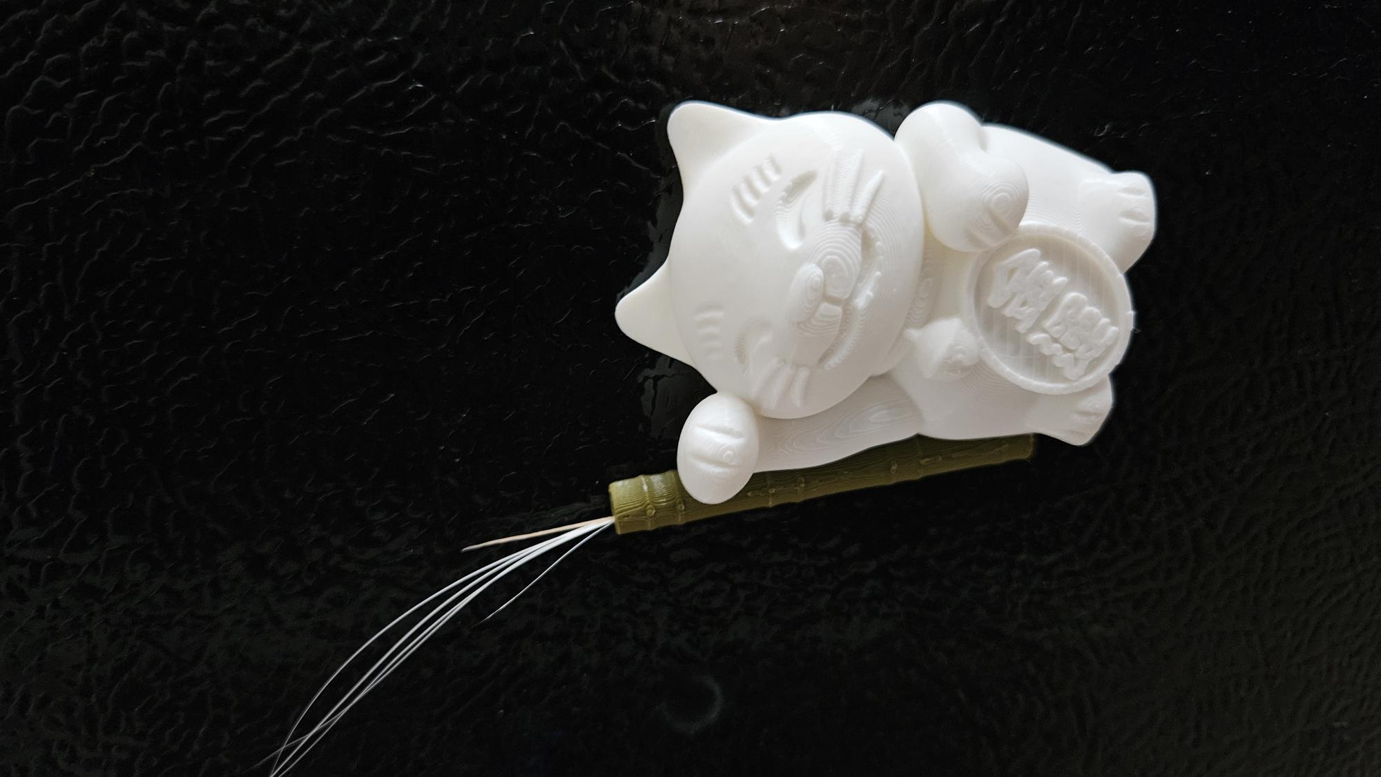 Maneki-Neko Cat Whisker Holder