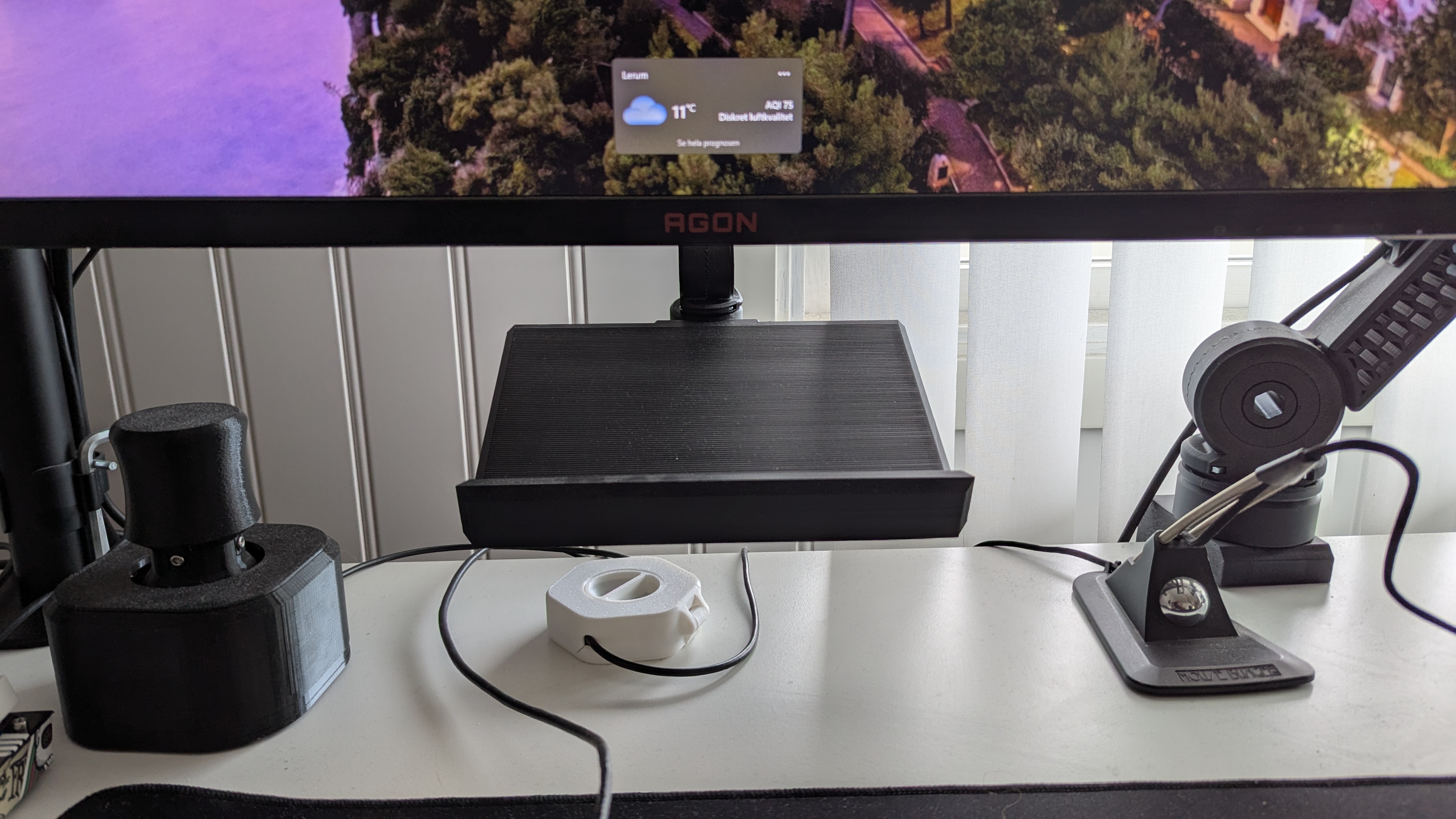 Keyboard Shelf