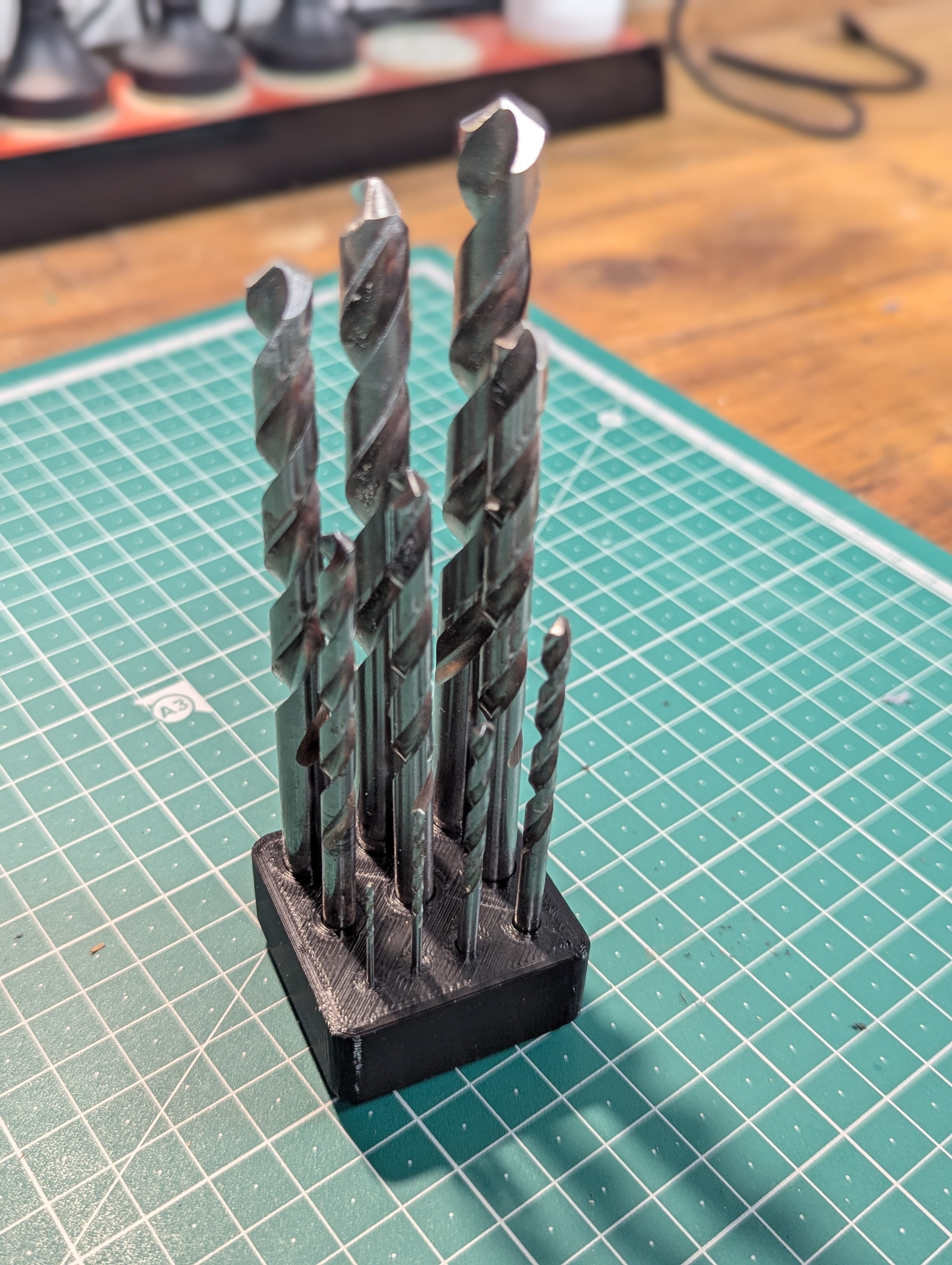 Gridfinity drill bit holder (Metric)