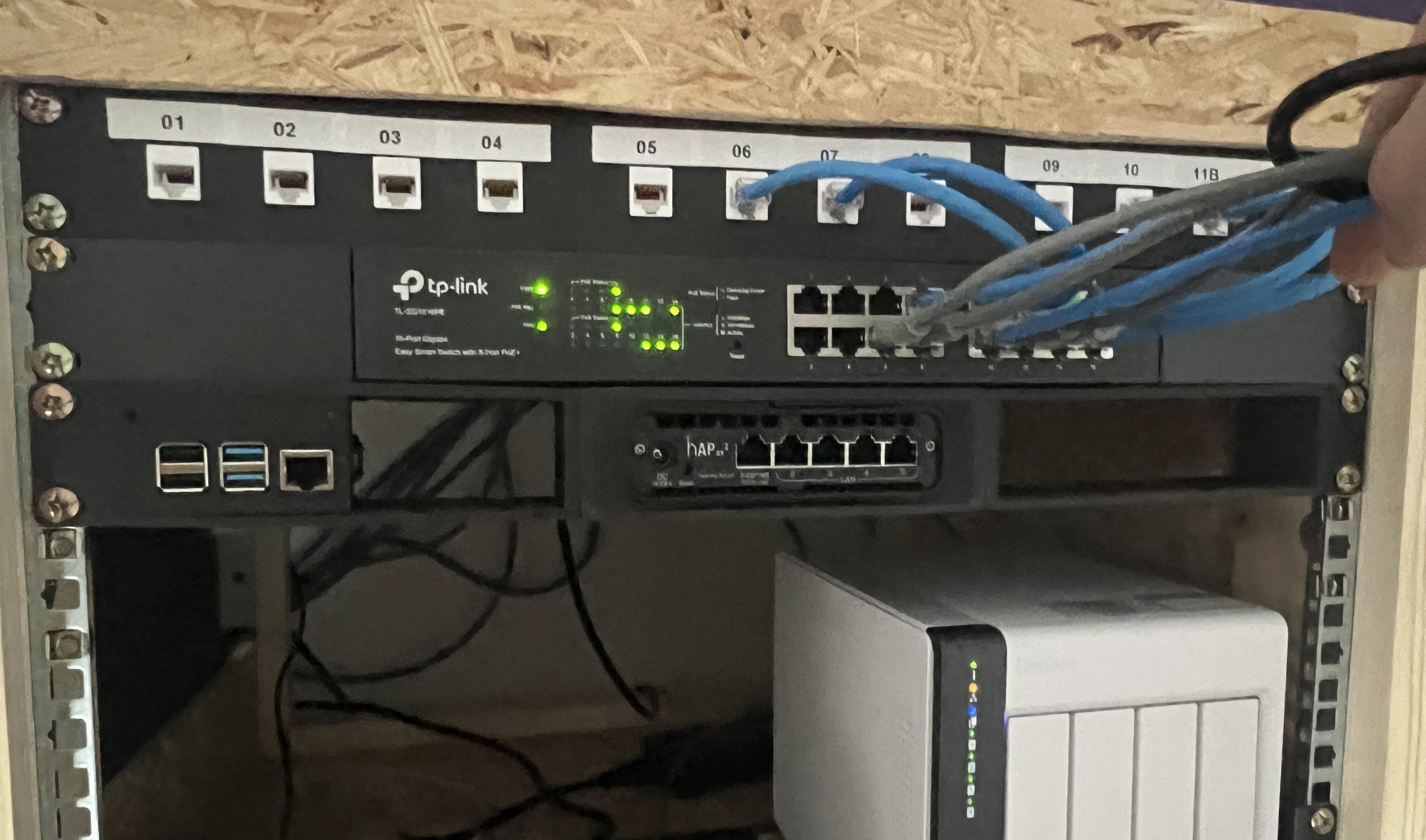 1U Modular Rack - 12 Port PatchPanel — miniatura 3