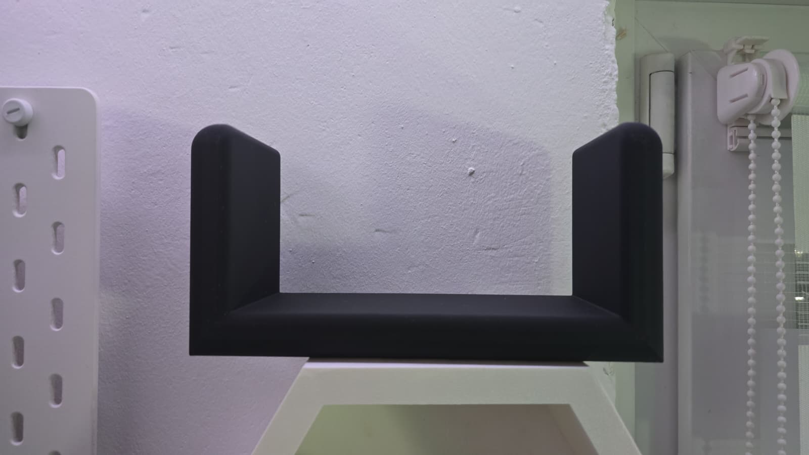 Stabiler Wandhalter für Regale | 160mm Innenmaß | Minimal Design mit Bohrlöcher 3D model by AlphaPrint