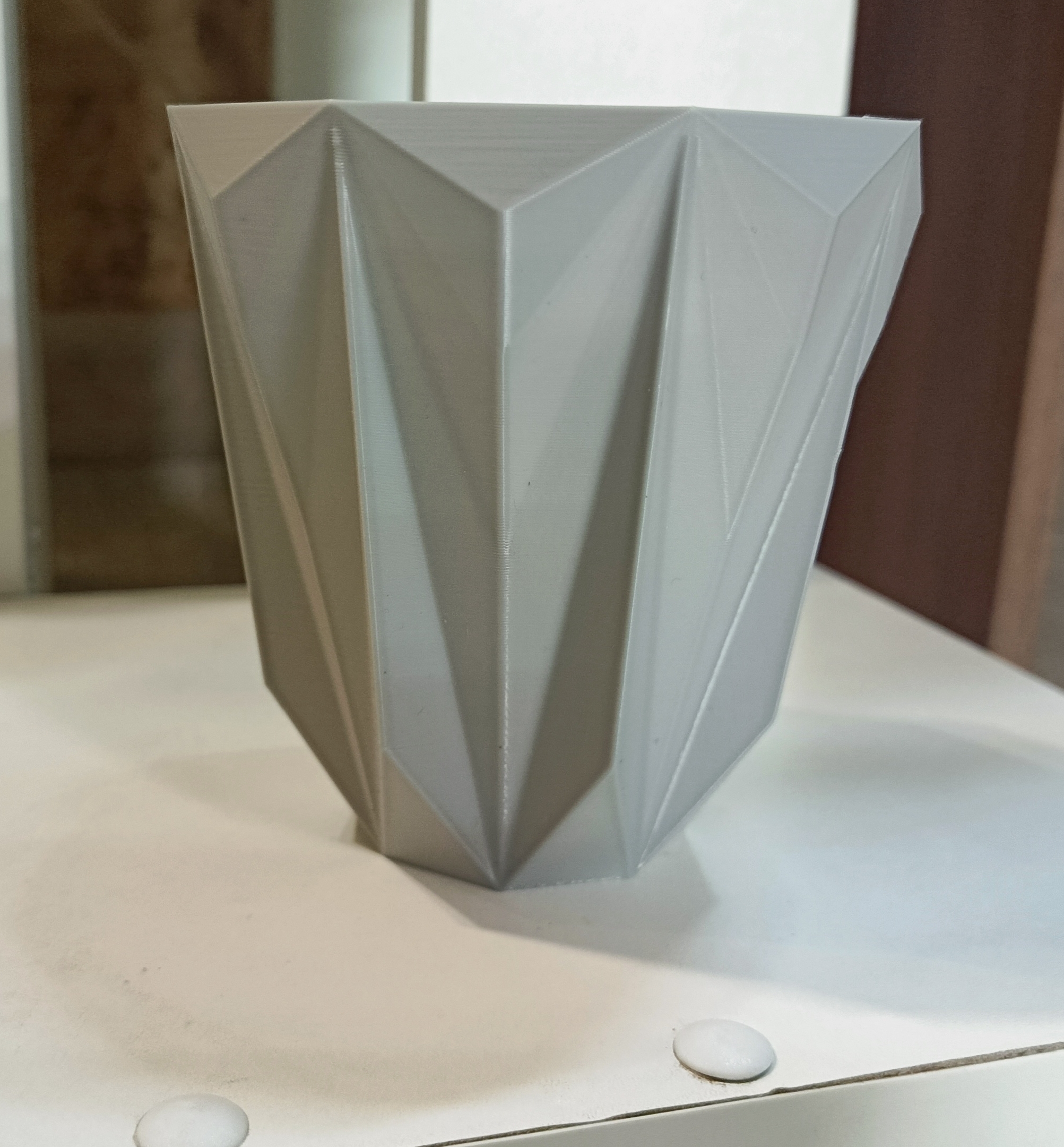 Polygonal vase