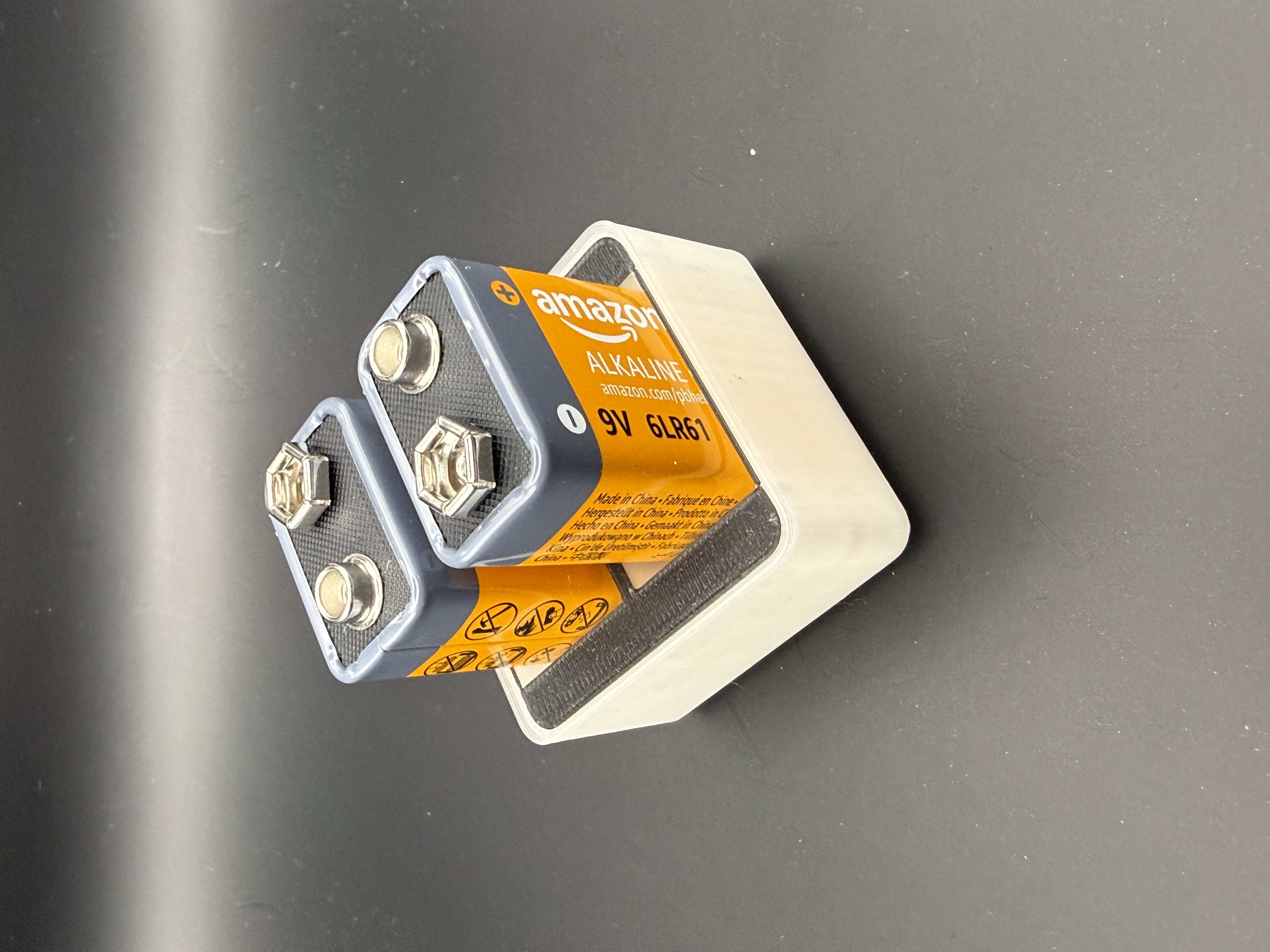 Gridfinity Bin 1x1 – 9V Battery Holder