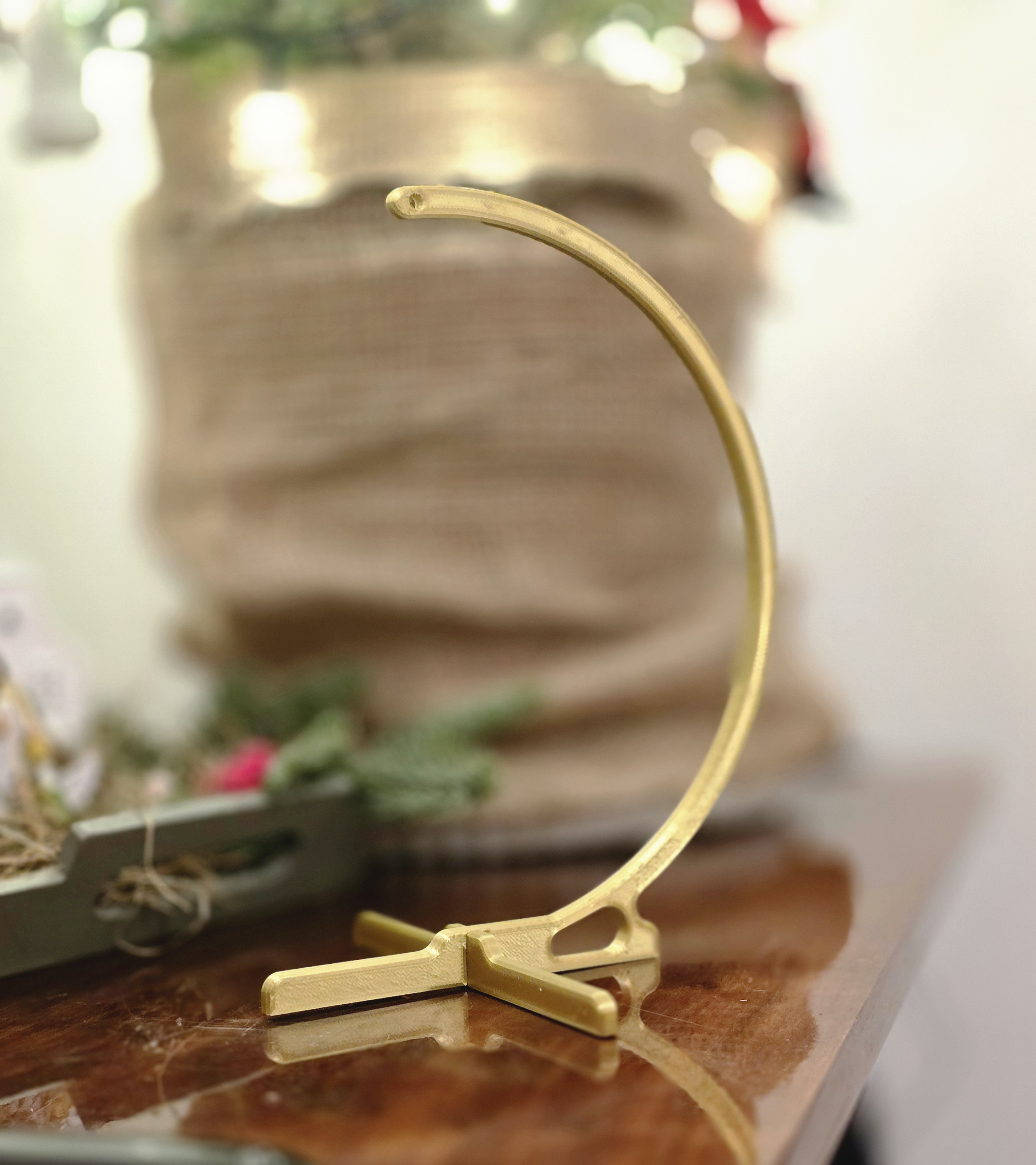 Ornament Display Stand (2-part flat print)