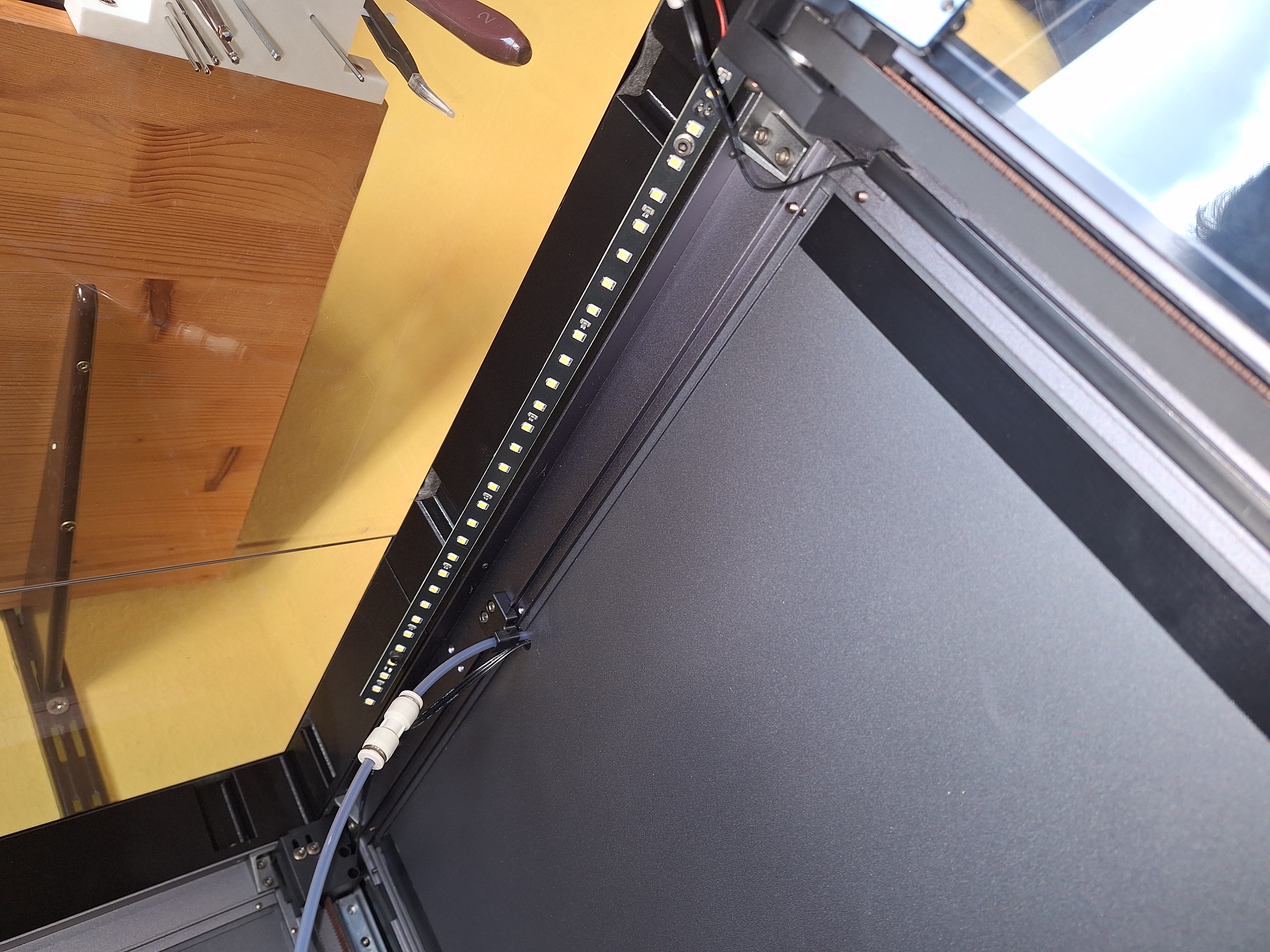 SV08 Daylight on a Stick XXL Mount