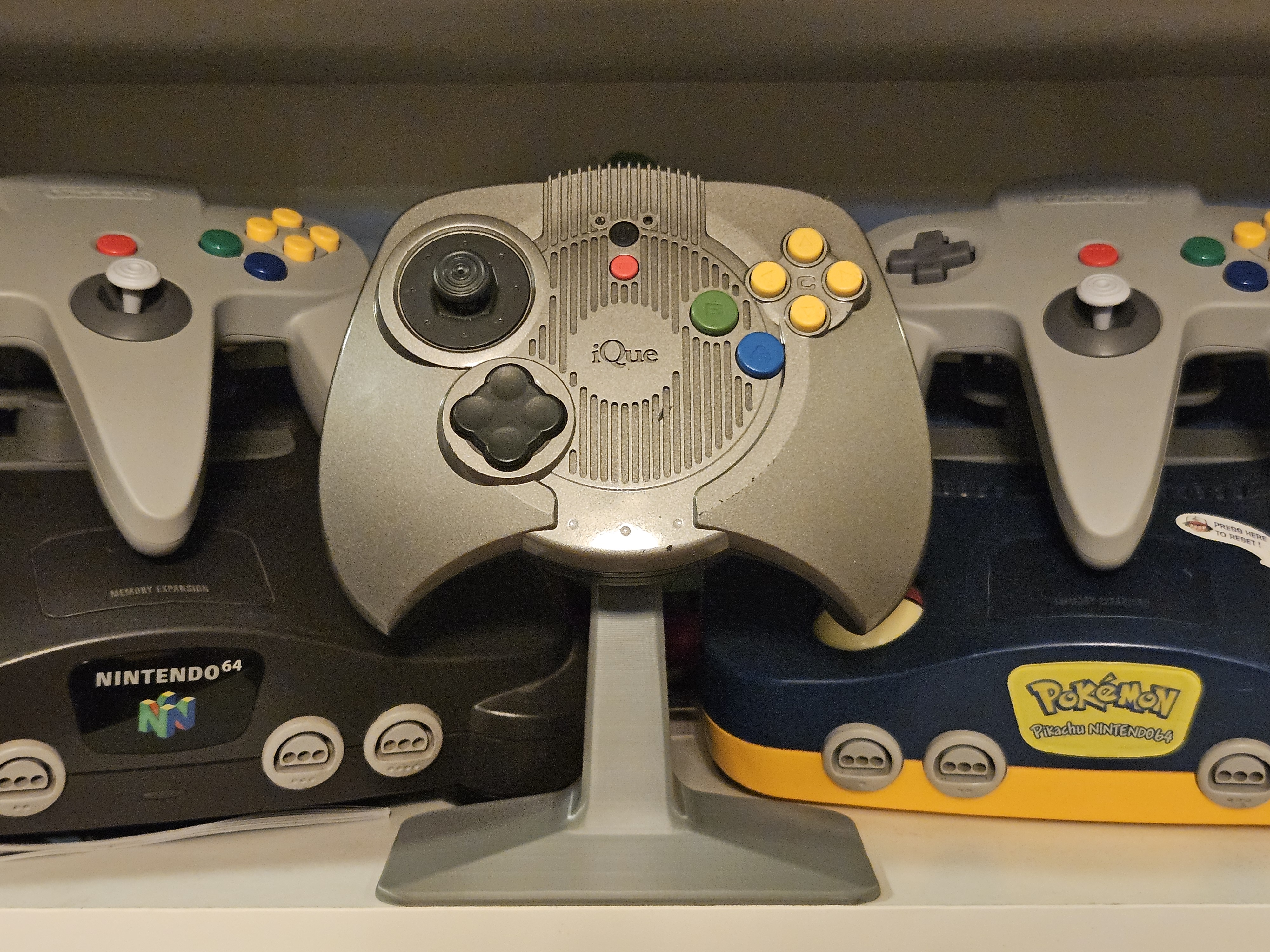 Nintendo iQue Player Display Stand