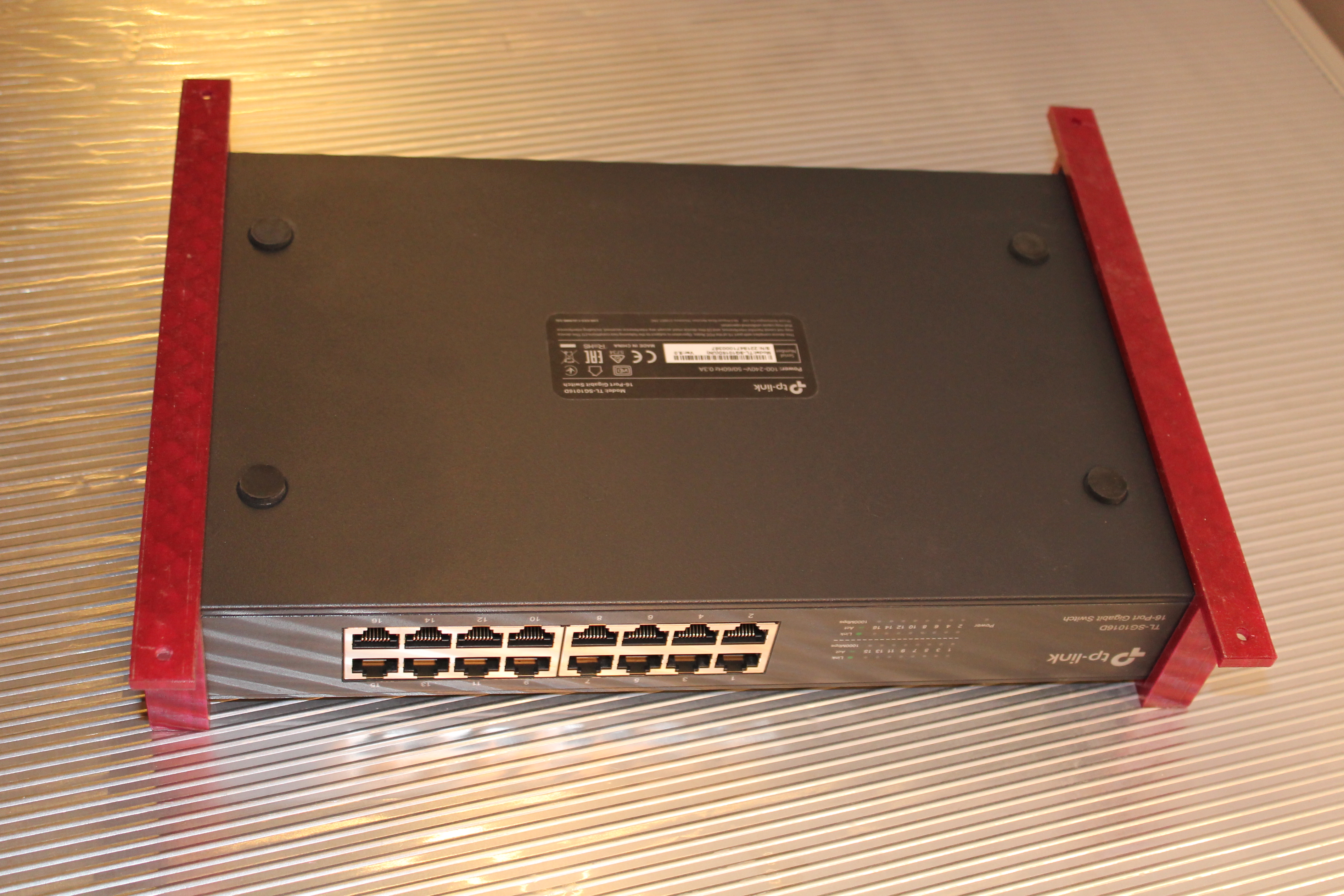 Switch under -desk mount for TP-Link TL-SG1016D 16 Port Switch Halterung unter Schreibtisch