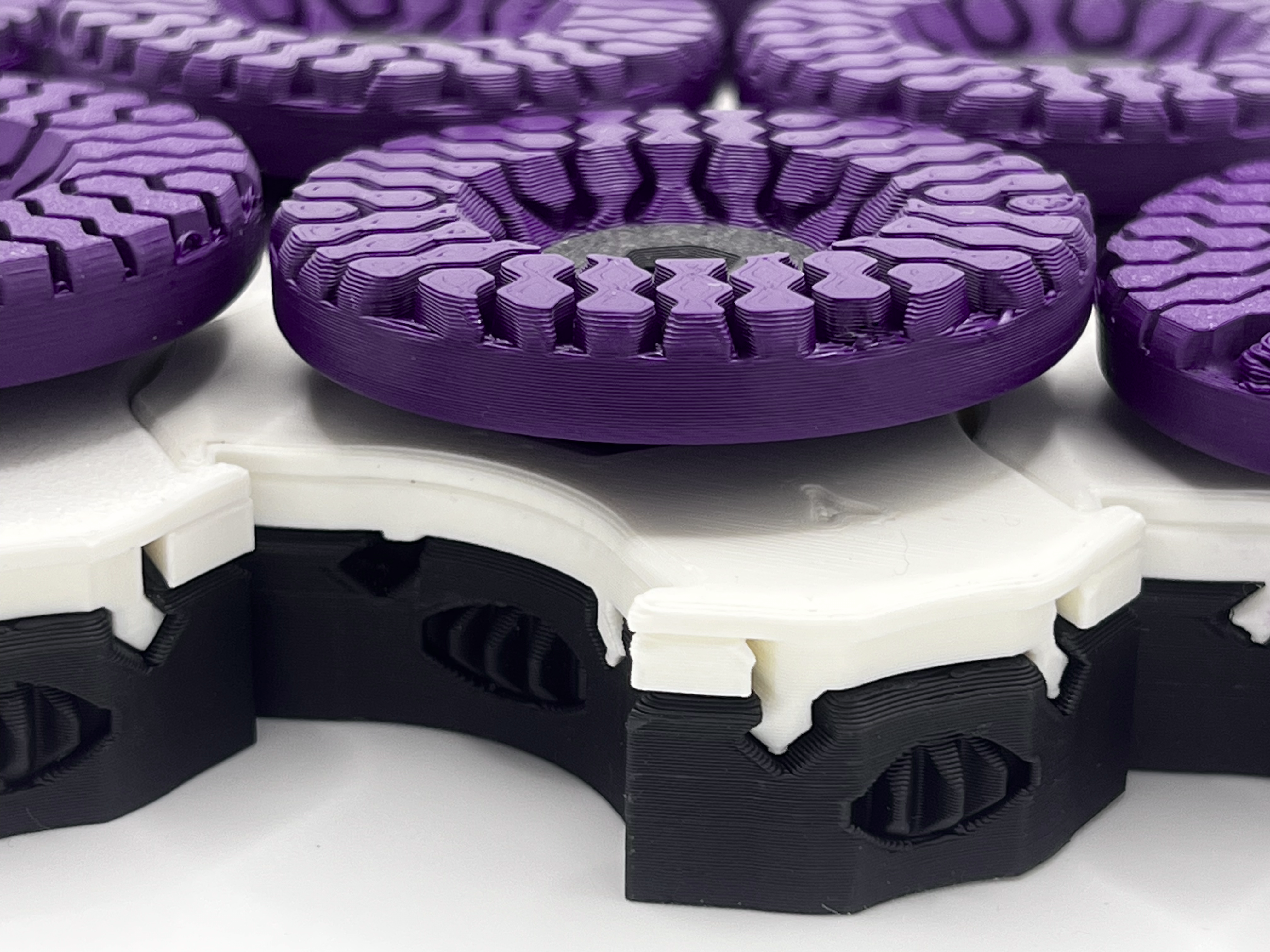 Modular Holo Tile Conveyor — thumbnail 4