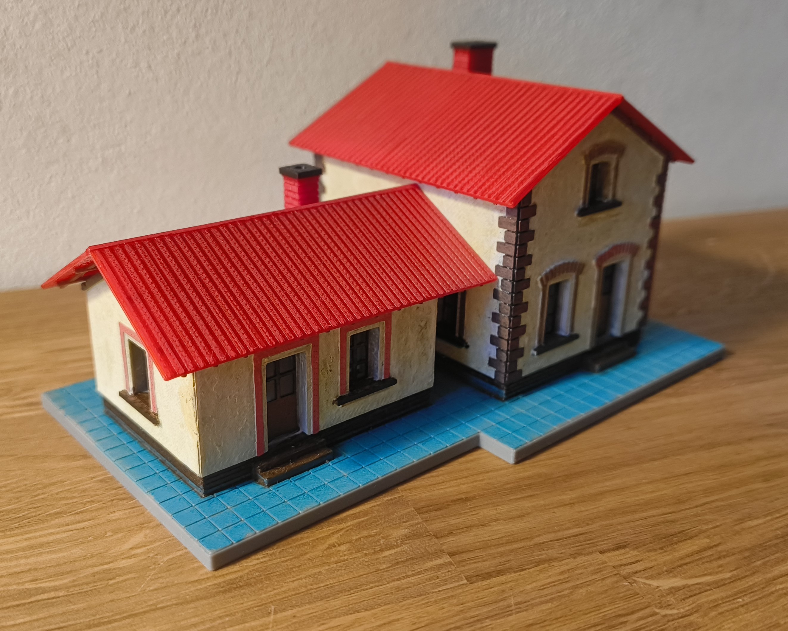 Malá stanice 1:120 (kolejiště TT)/railway station — miniatura 2
