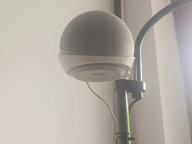 Echo dot 5  Lamp mount