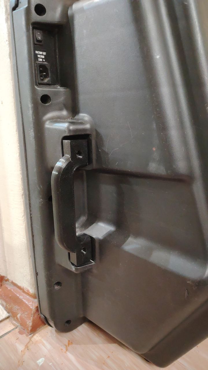 Handle for JBL eon power 15