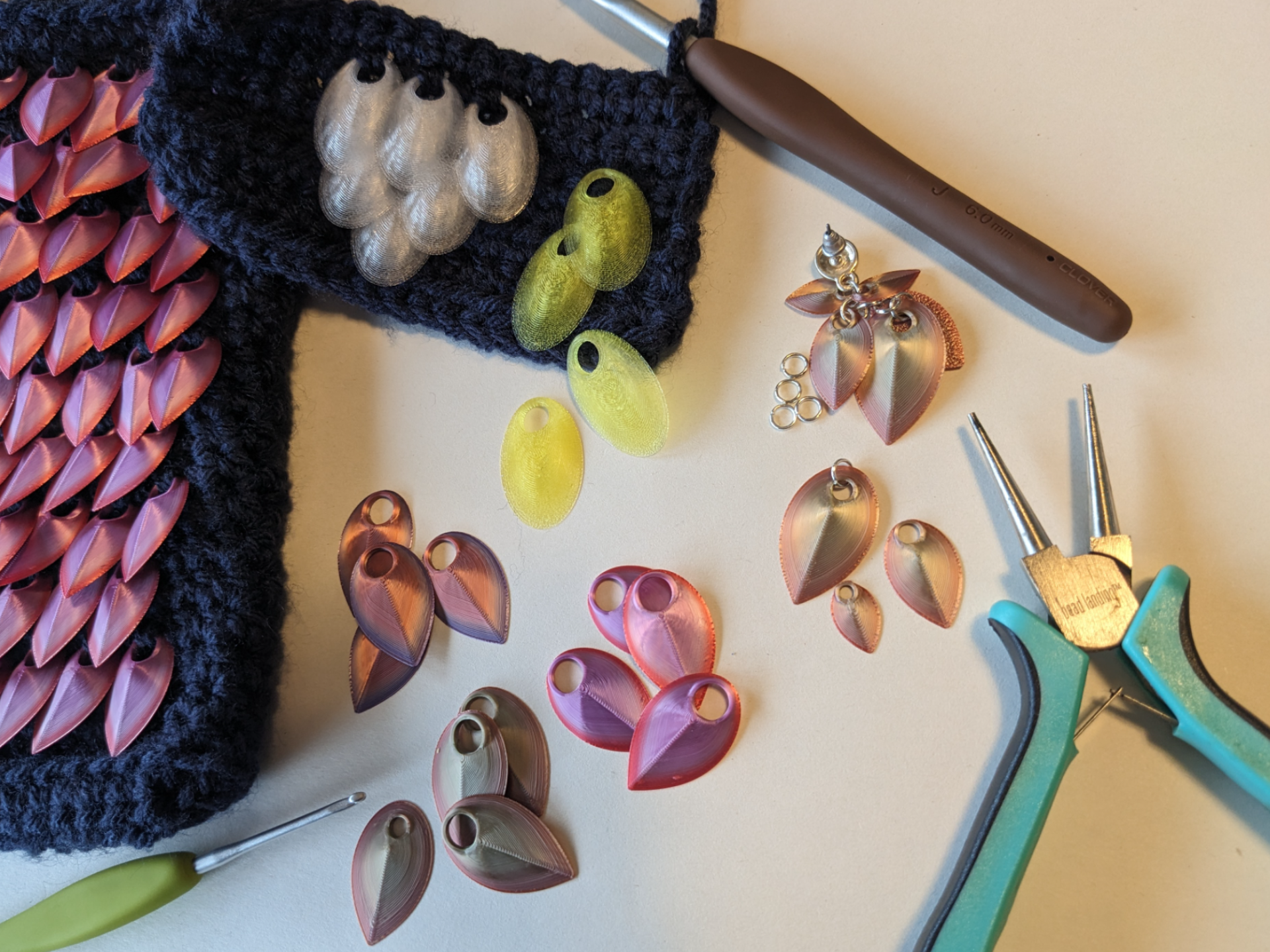 Craft Scales: Dragon scales for Crochet & Jewelry