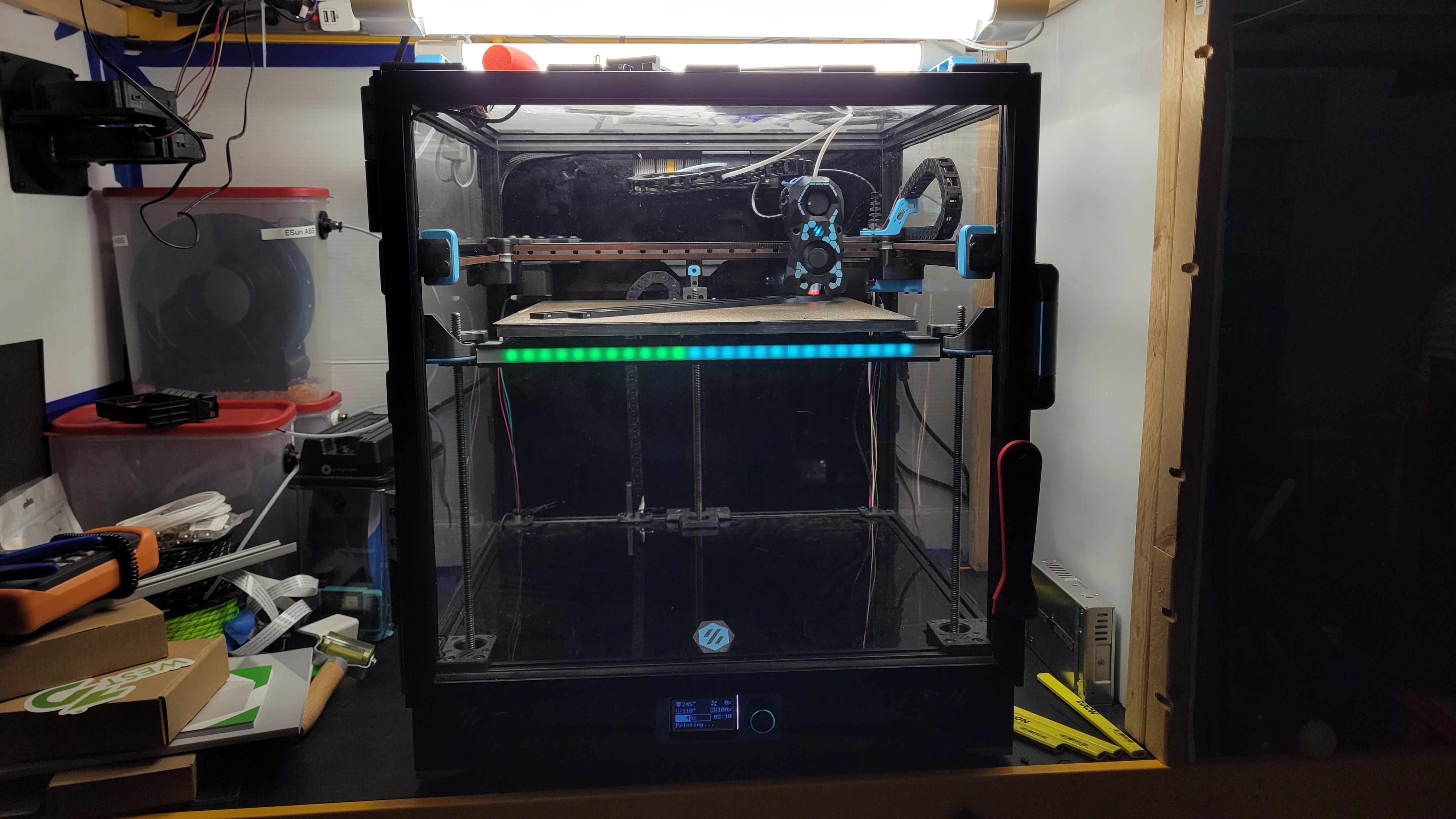 Disco & Daylight on a Stick mount for Voron Trident Bed