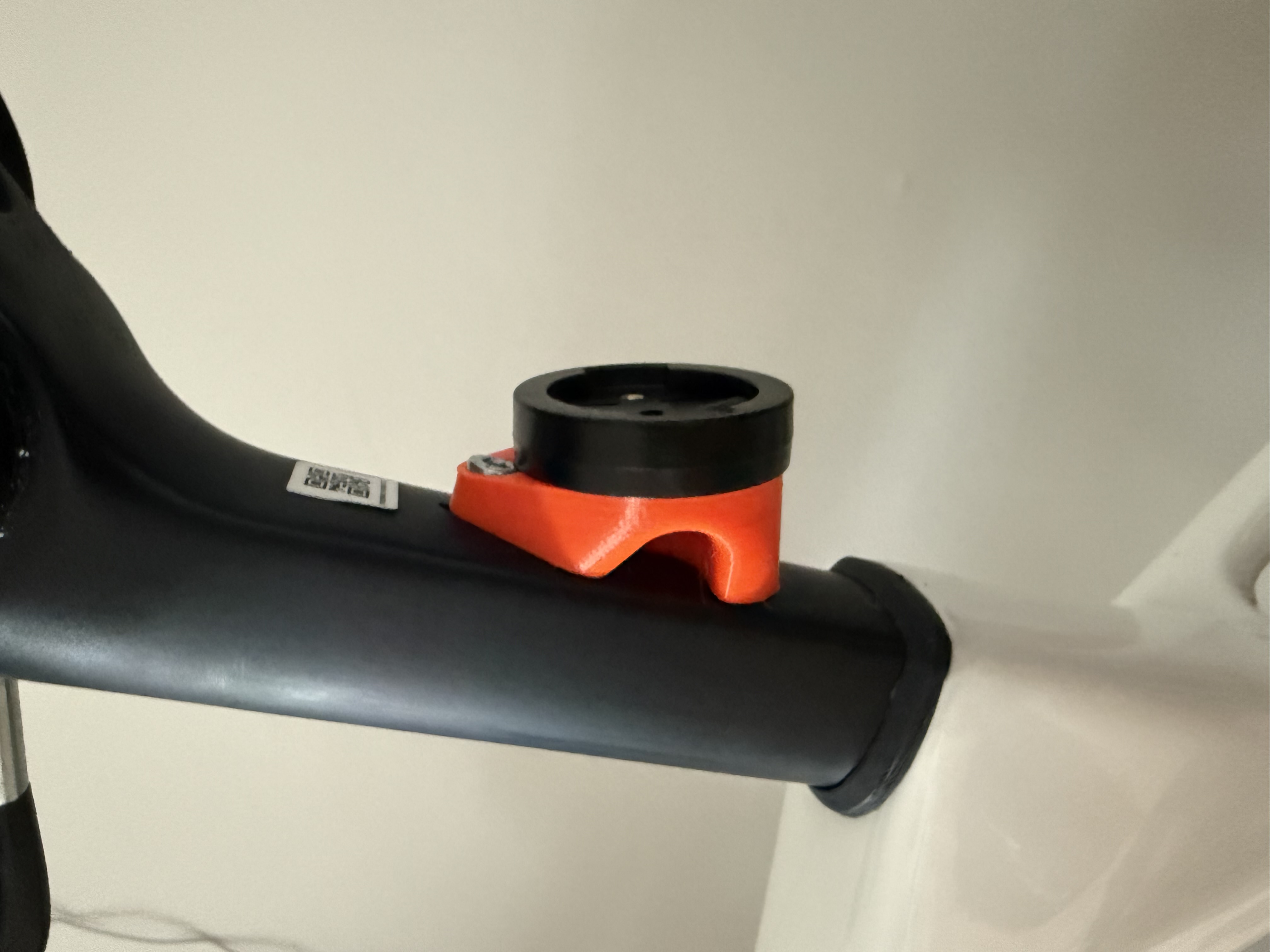 Canyon seatpost adapter Garmin Varia - 2 versions 3D model
