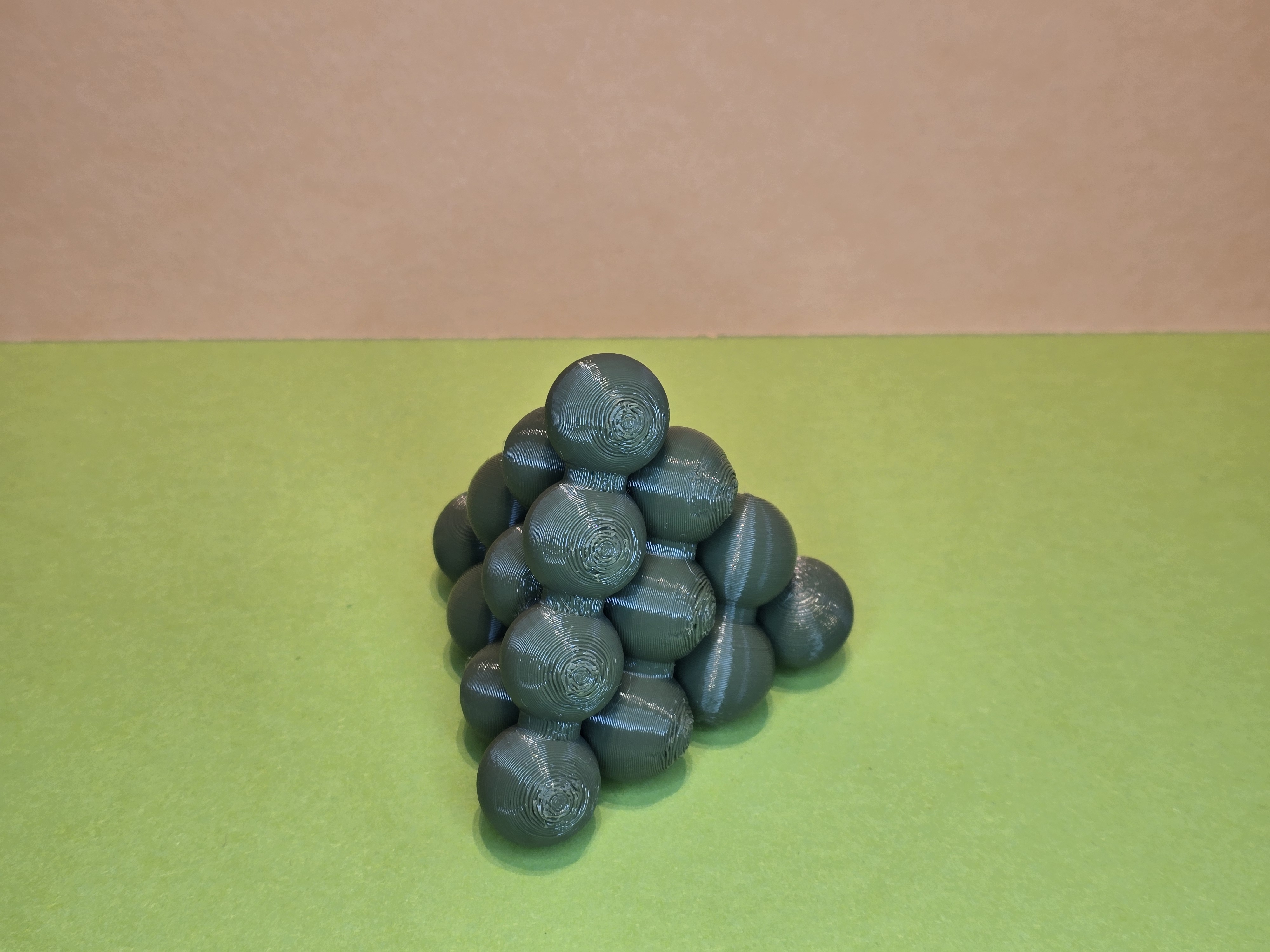 Pyramid game - Jeu de la pyramide