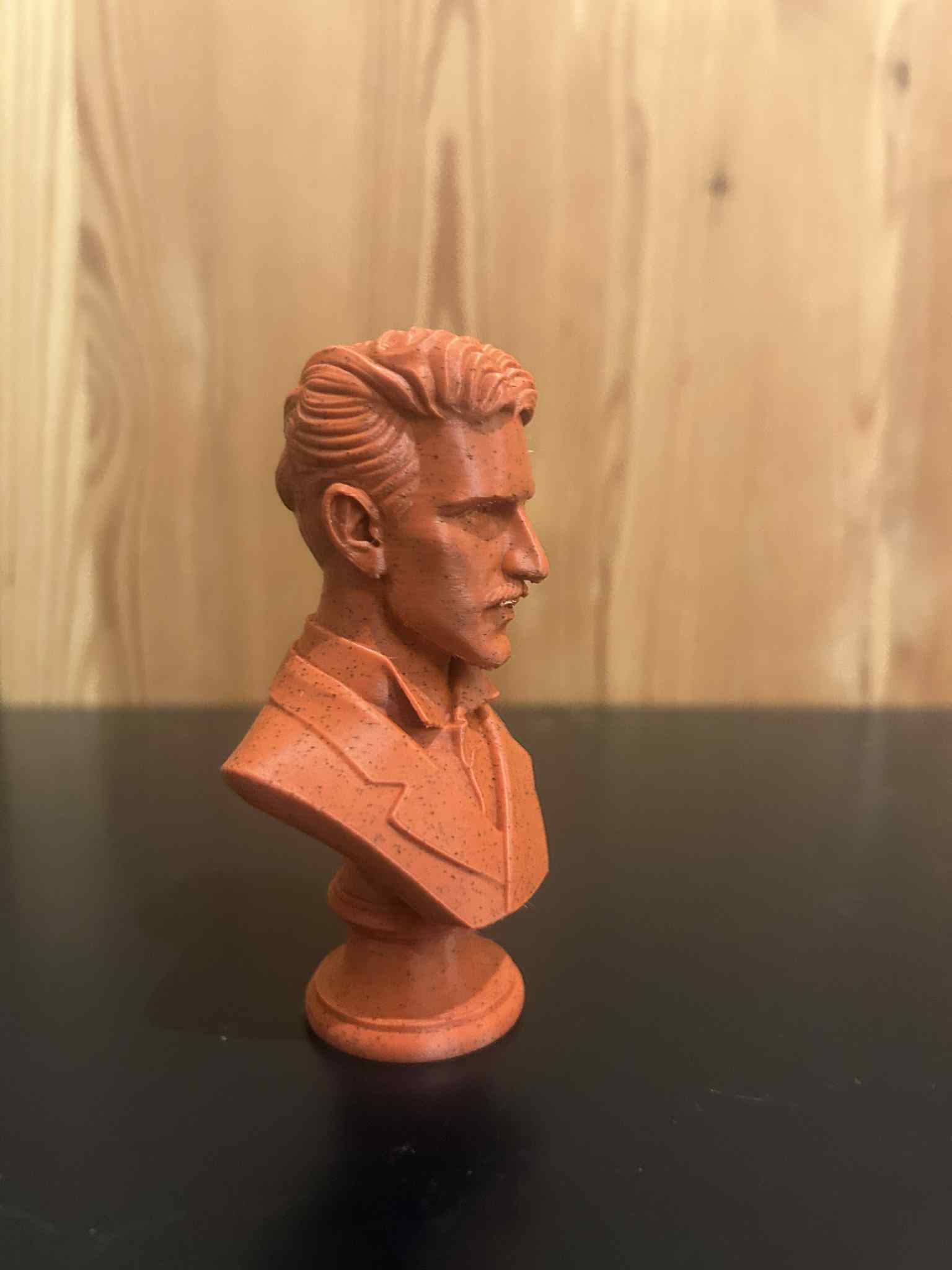 Nikola Tesla – Bust — miniatura 3