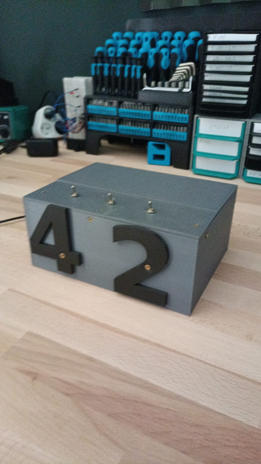 Useles Box