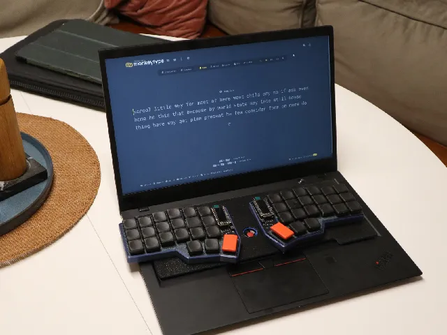 Lenovo thinkpad x1c 6th gen Keyboard cover with finger hole for the nipple