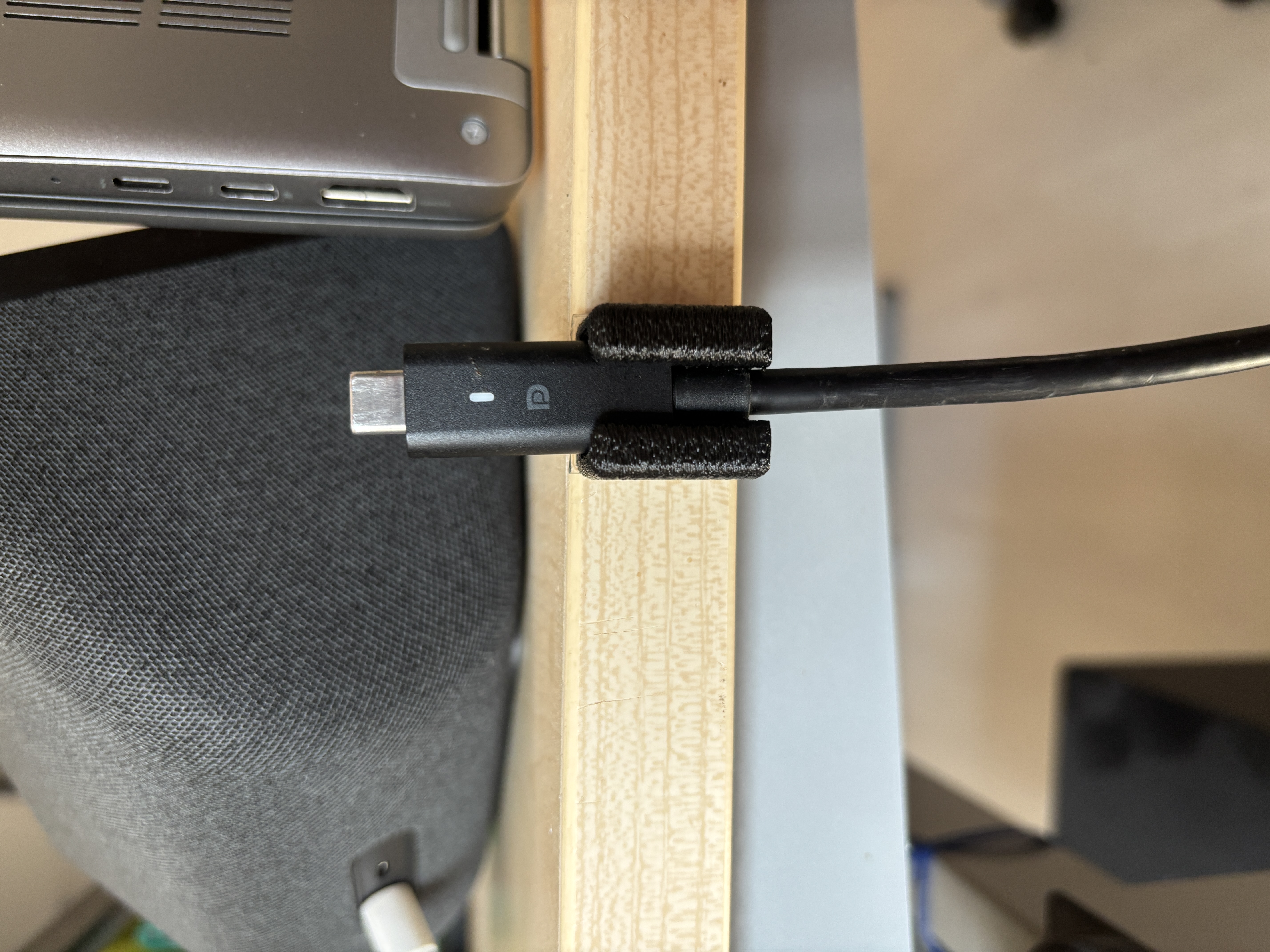 USB-C cable holder for Dell Dock