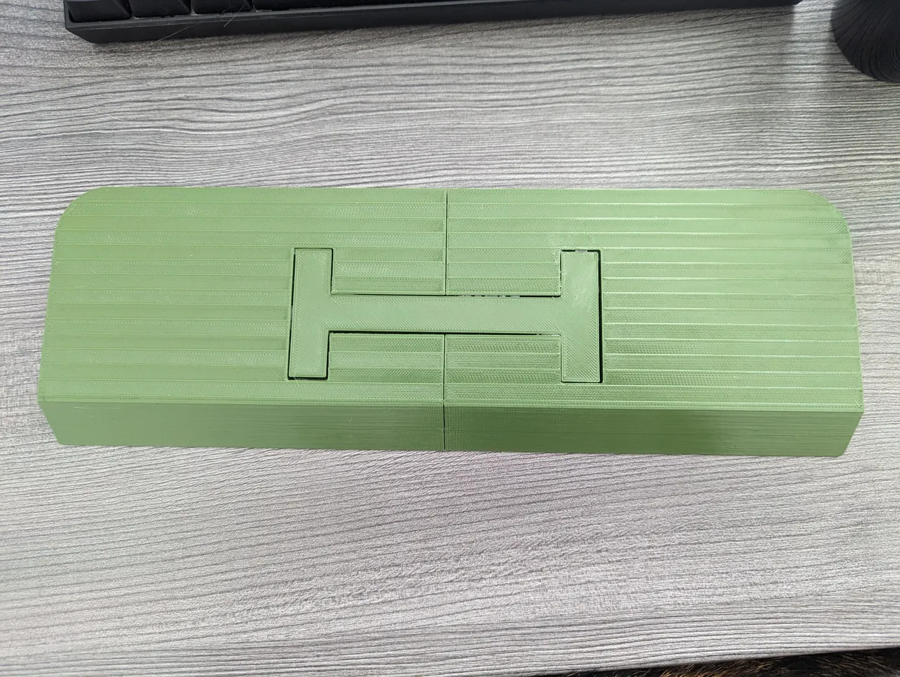 Wooting 60 HE Wrist Rest T-Slot Connector Mod by sudo | Download