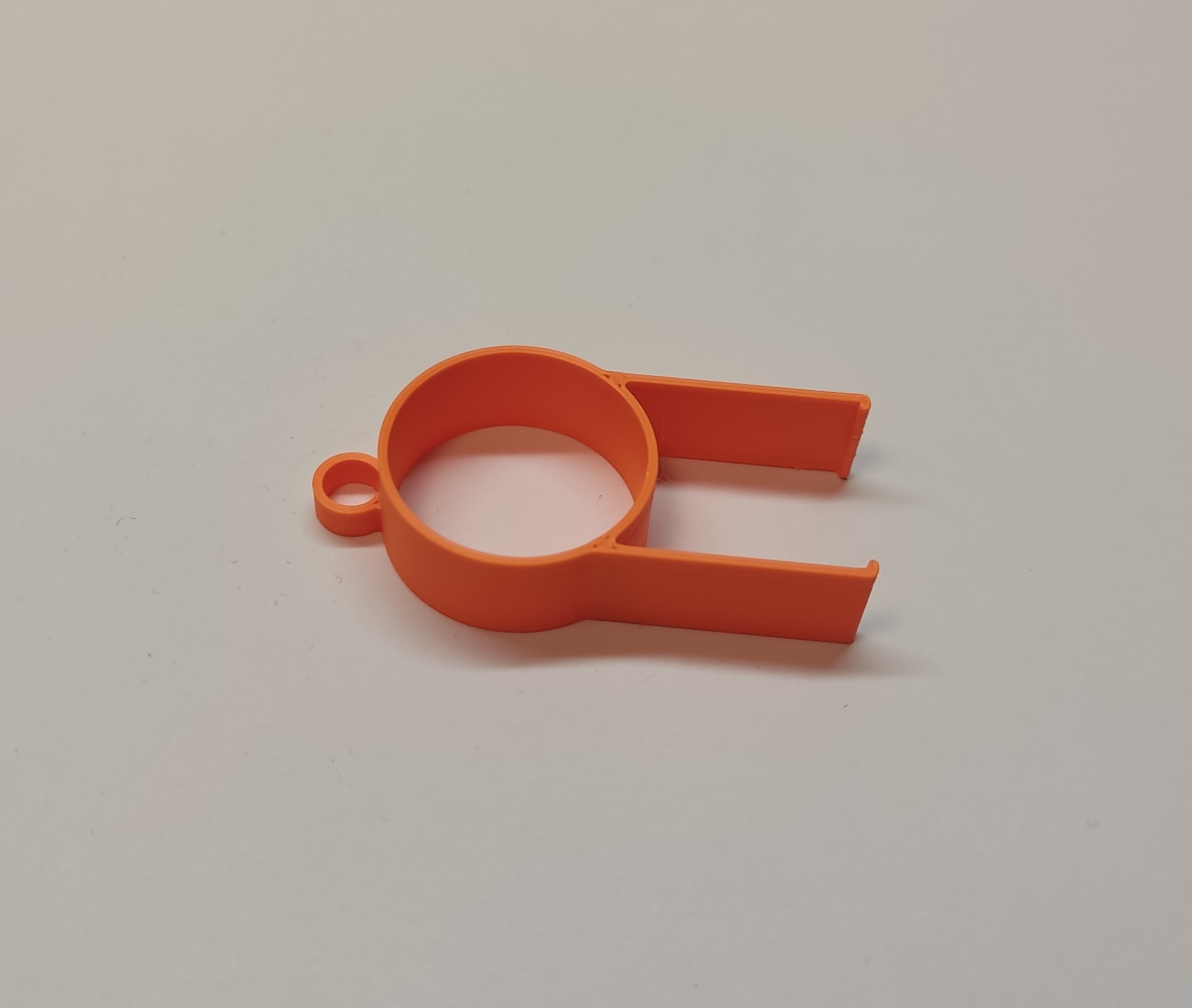 keycap puller keychain parametric model by Lucandia Download free STL