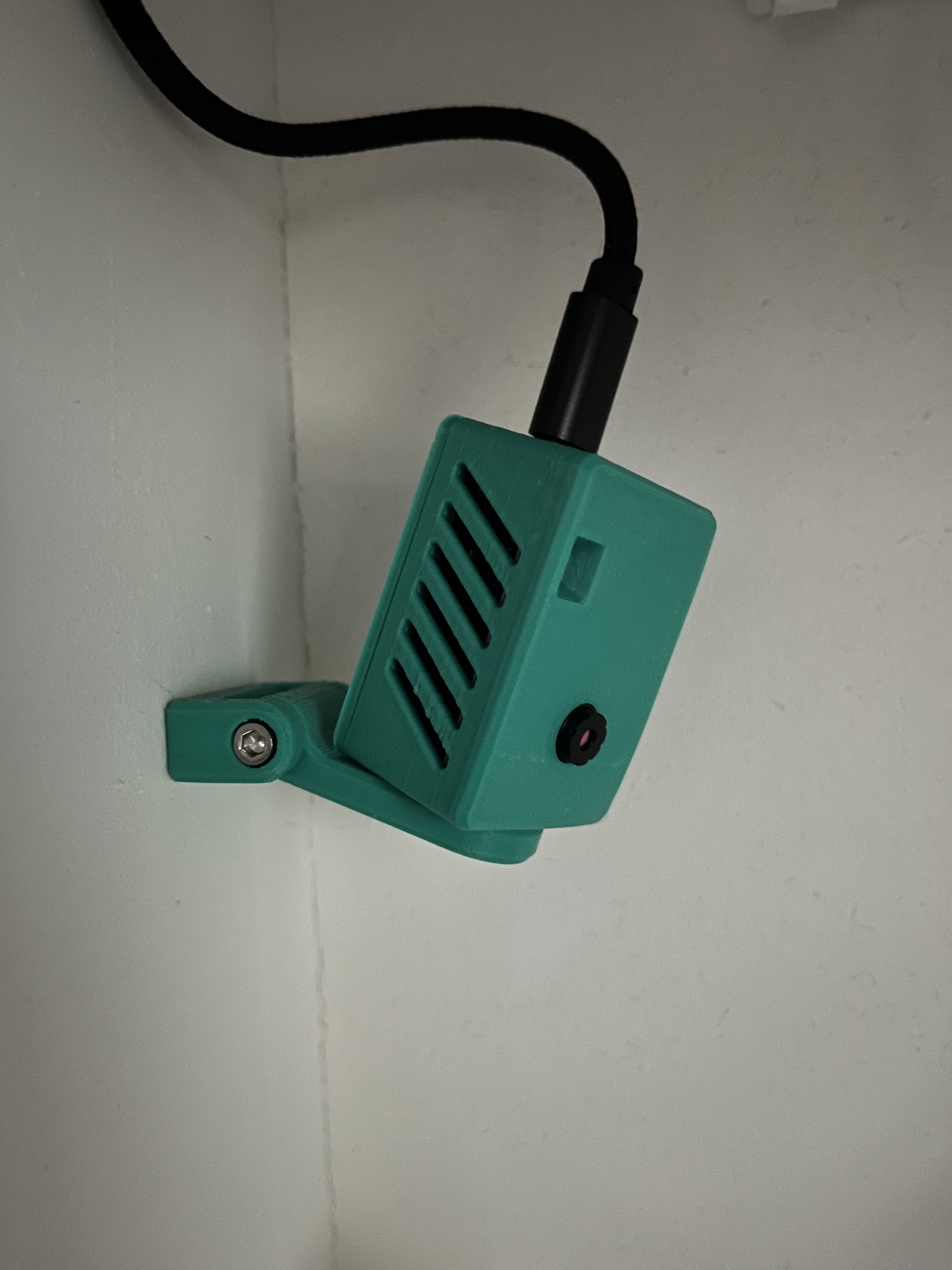 ESP32 CAM Magnetic Housing / Wallmount (swivable, rotatable and detachable)