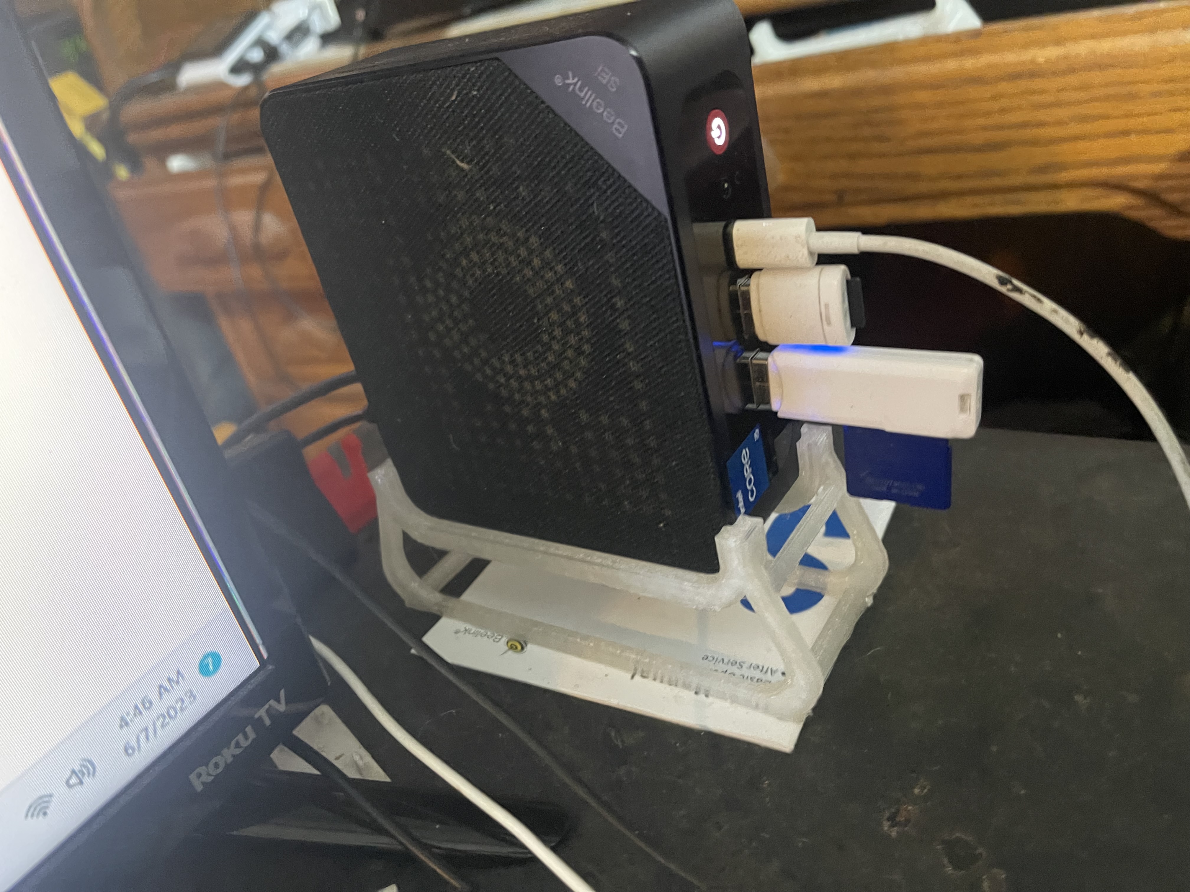 Nuc stand for mini pc 4.460x1.700