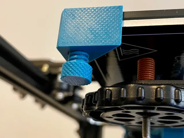 Glass bed corner clamp