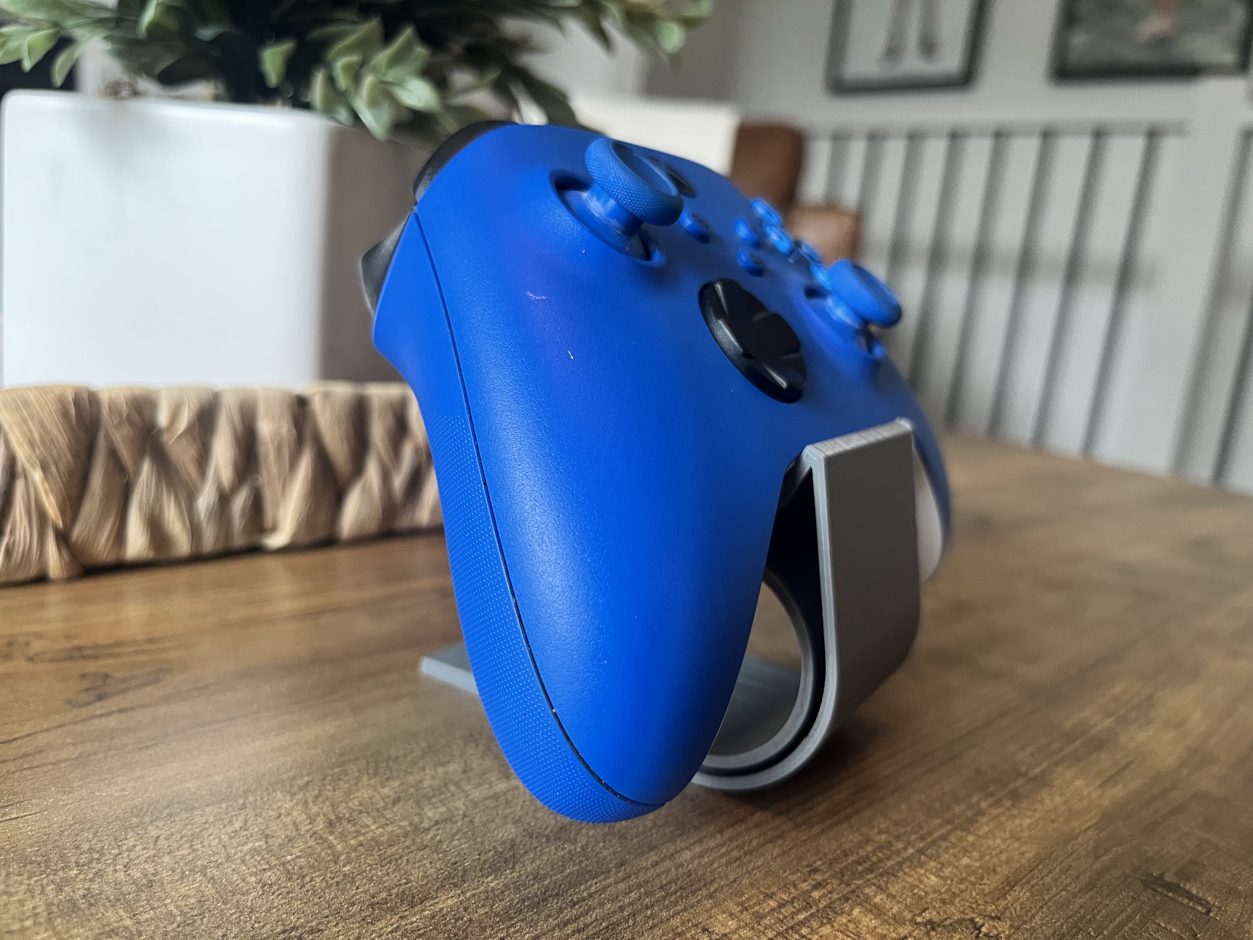 Miniatura 3 do modelo 3D Universal Controller Stand