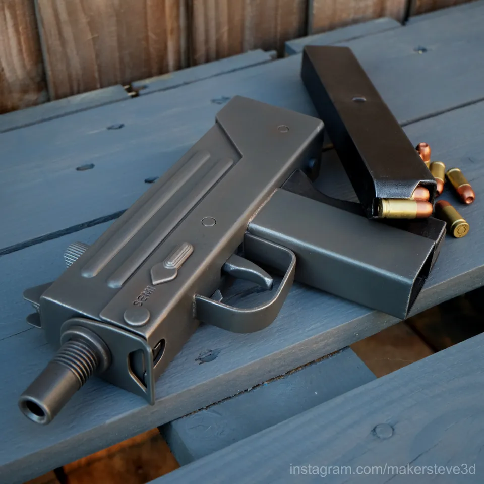 Ingram MAC-11 Replica Prop by MakerSteve3D | Download free STL