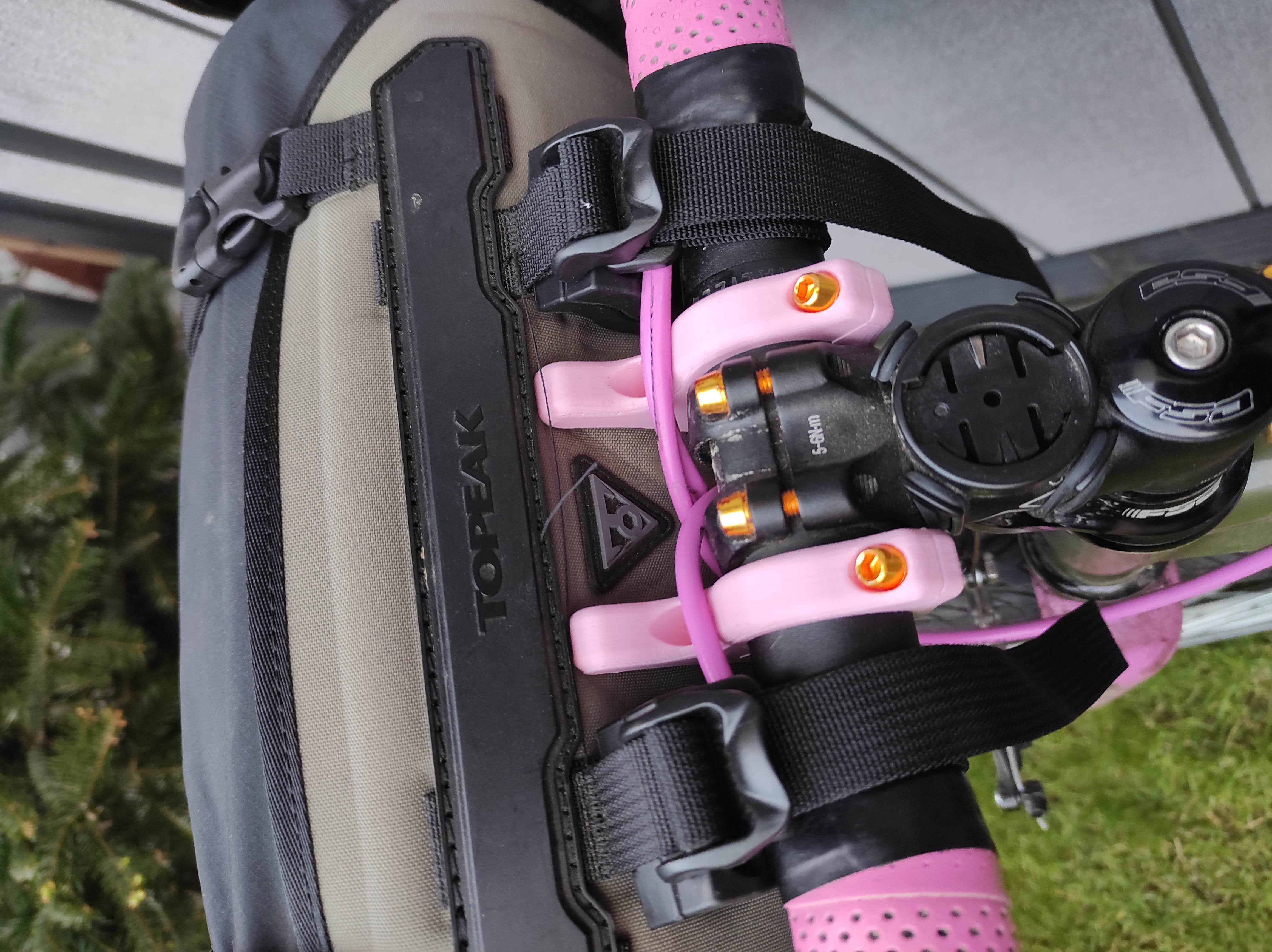Miniatura 2 do modelo 3D Bike Front Loader Rack