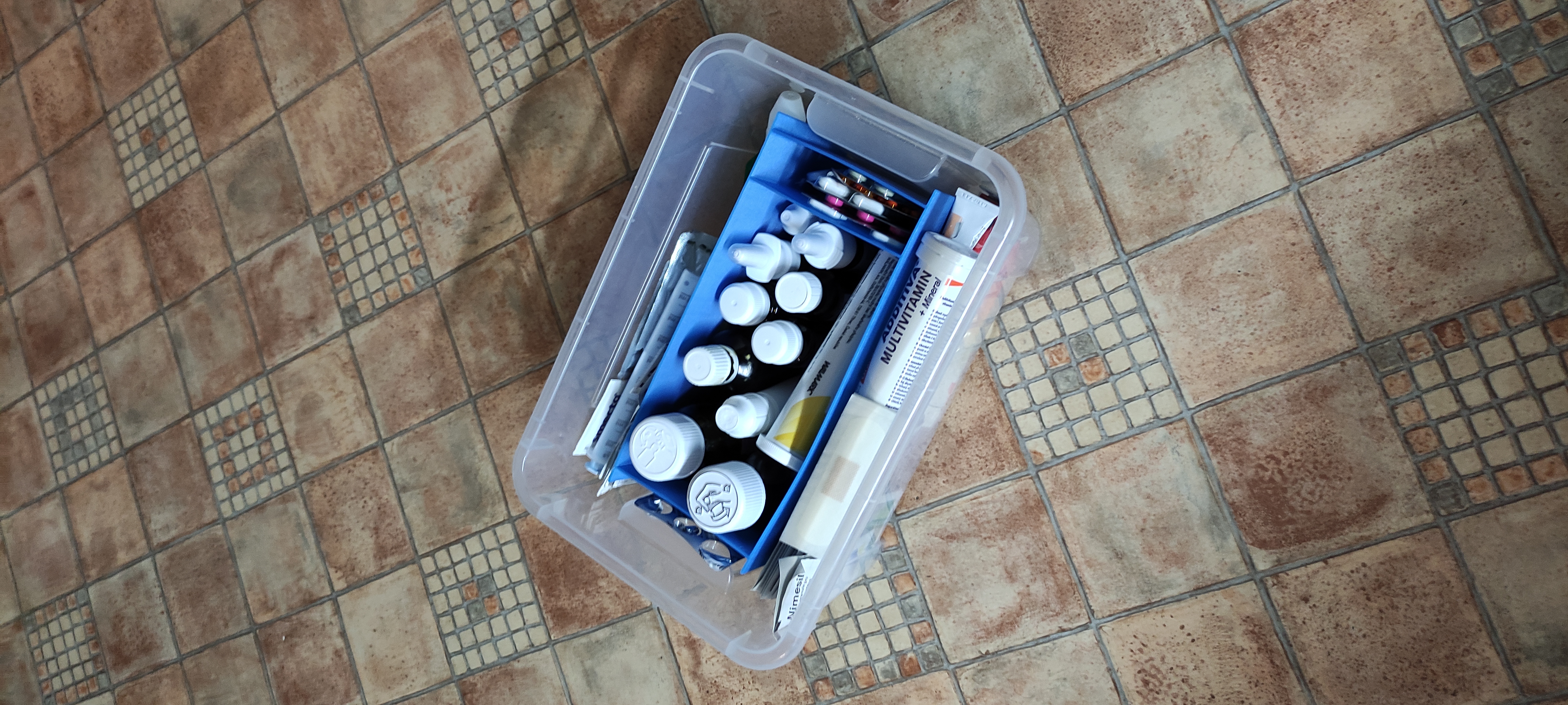 IKEA Samla medical devider