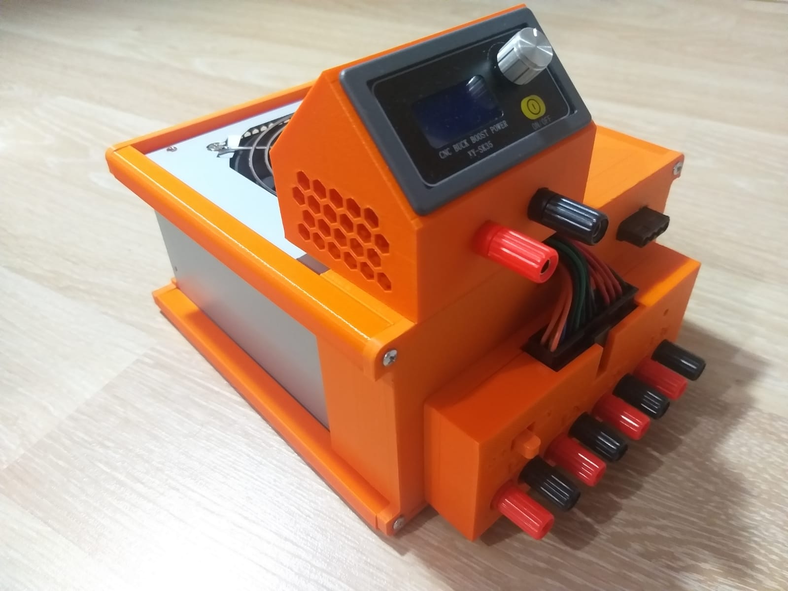 Bench Power Supply with ATX PSU (w/ XH-M229+SK35)