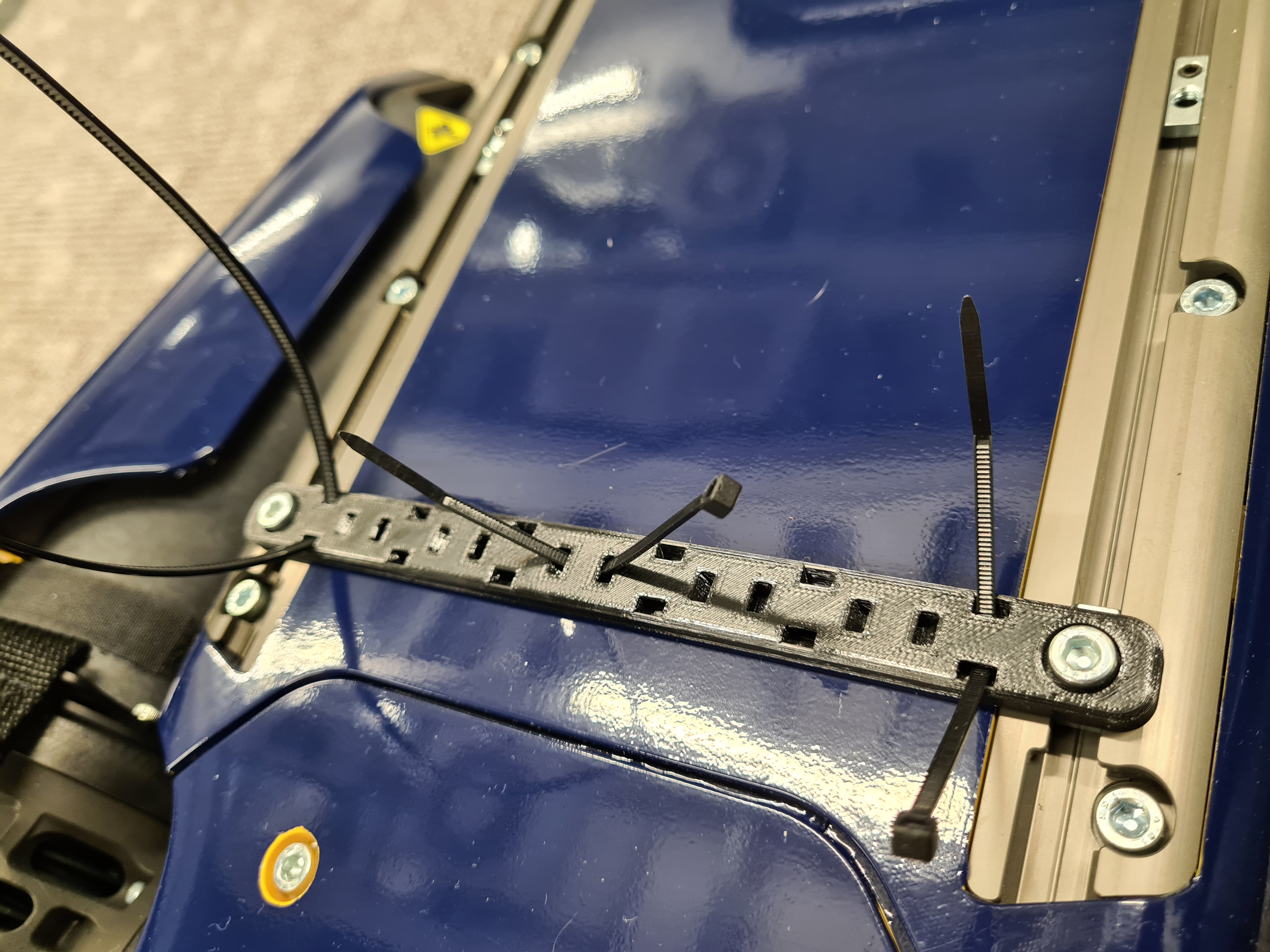 Universal Cable Tie Mounting Bracket for Boston Dynamics Spot (R)