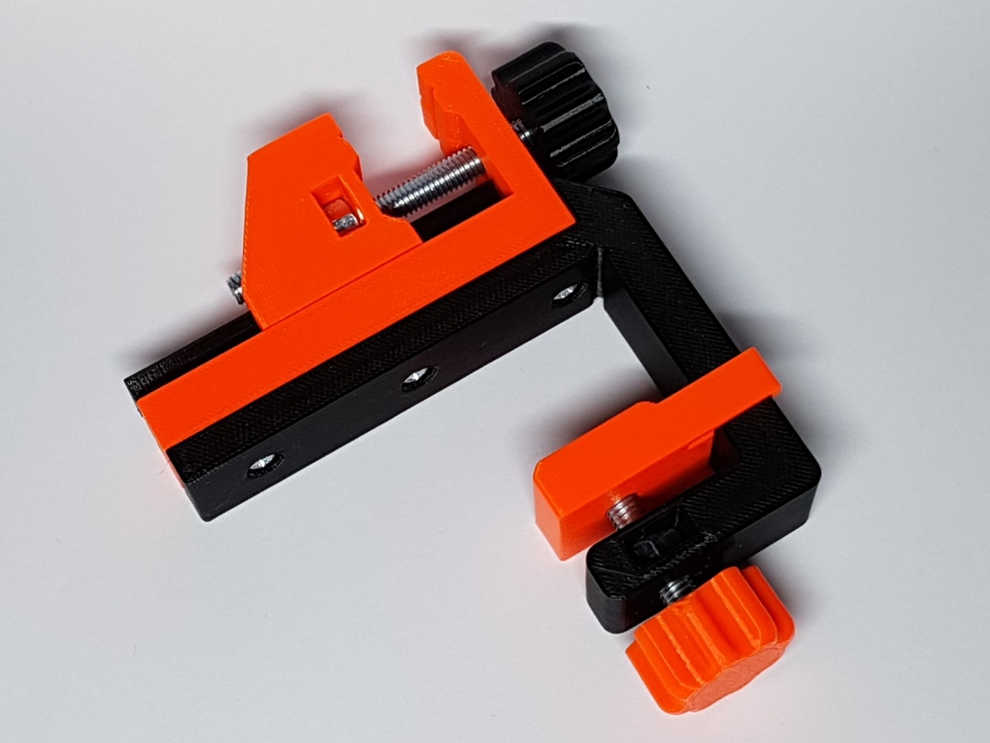 Miniatura 2 do modelo 3D Modular miniature vice