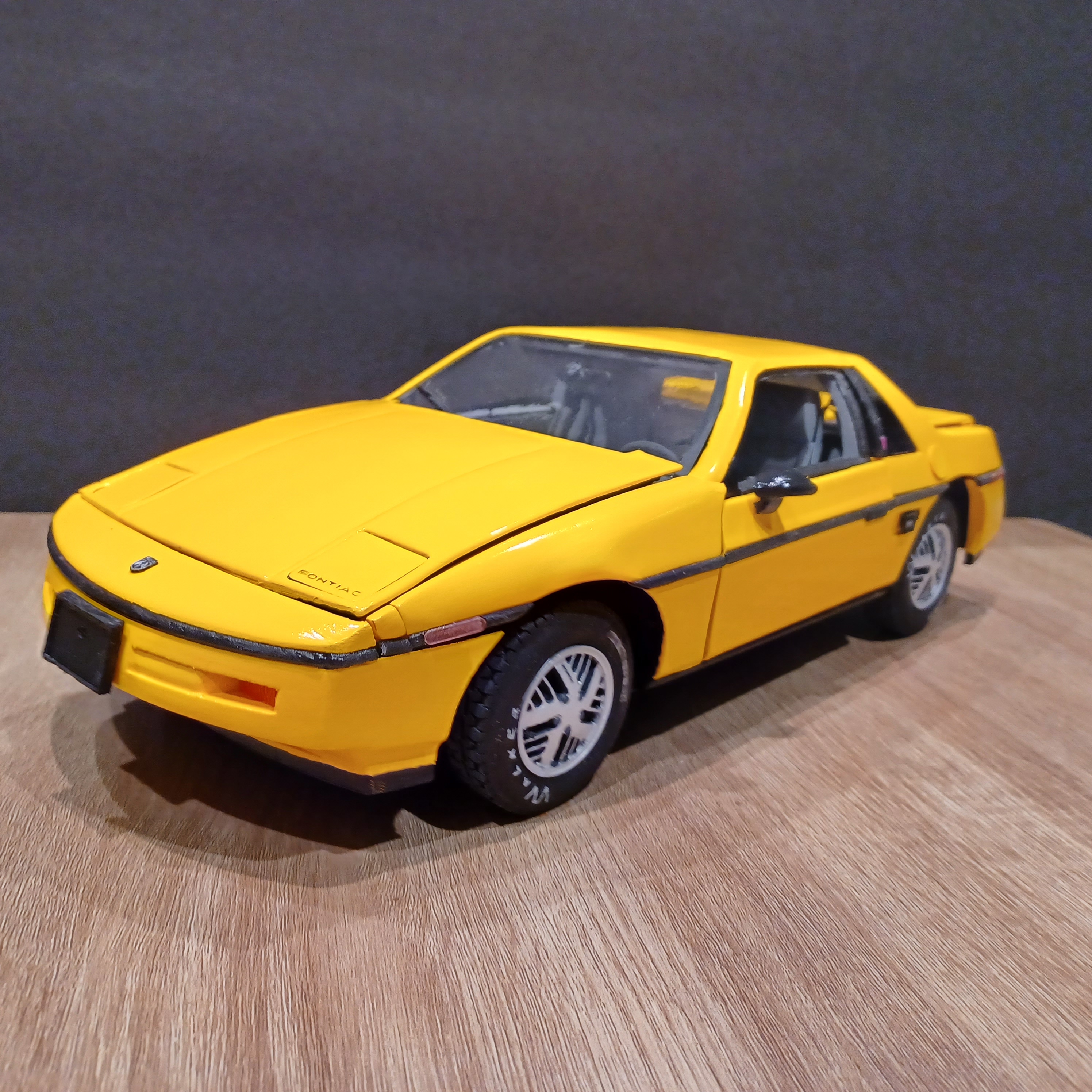 Fully Detailed 1/12th Scale 1987 Fiero Model