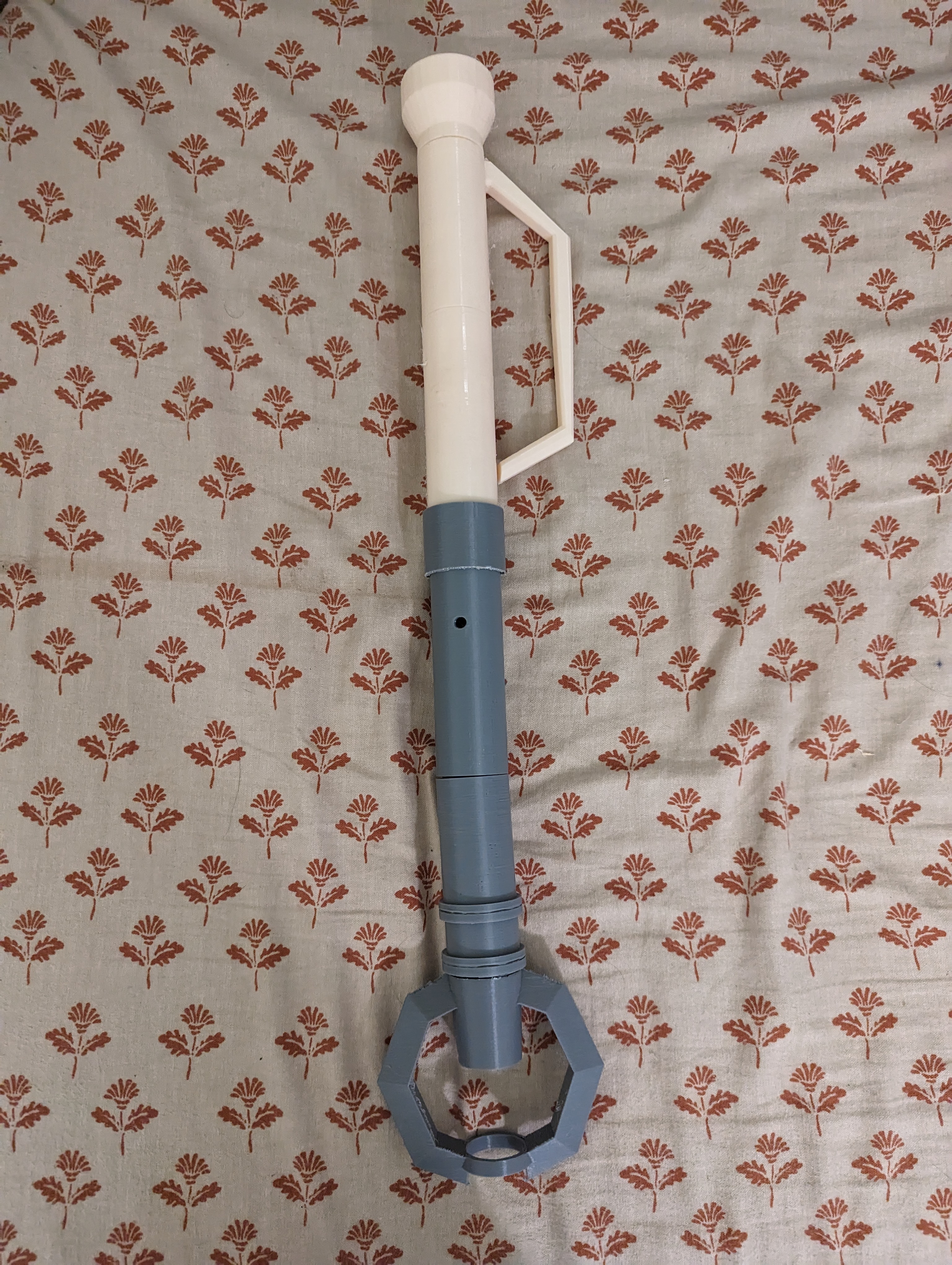 Dual Saber adapter for my interchangeable light up sabers
