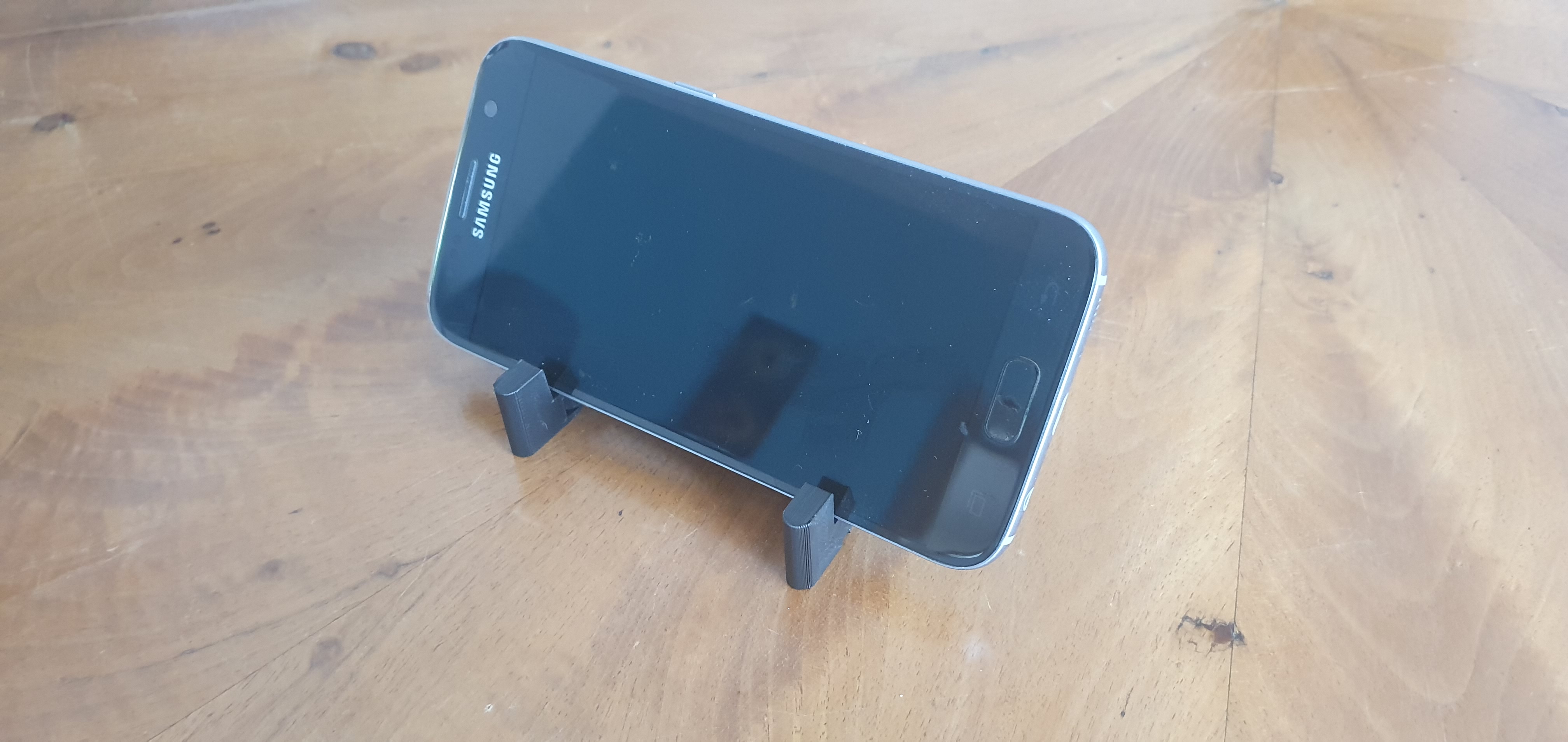 Flexible phone stand by val fpv download free stl model printables