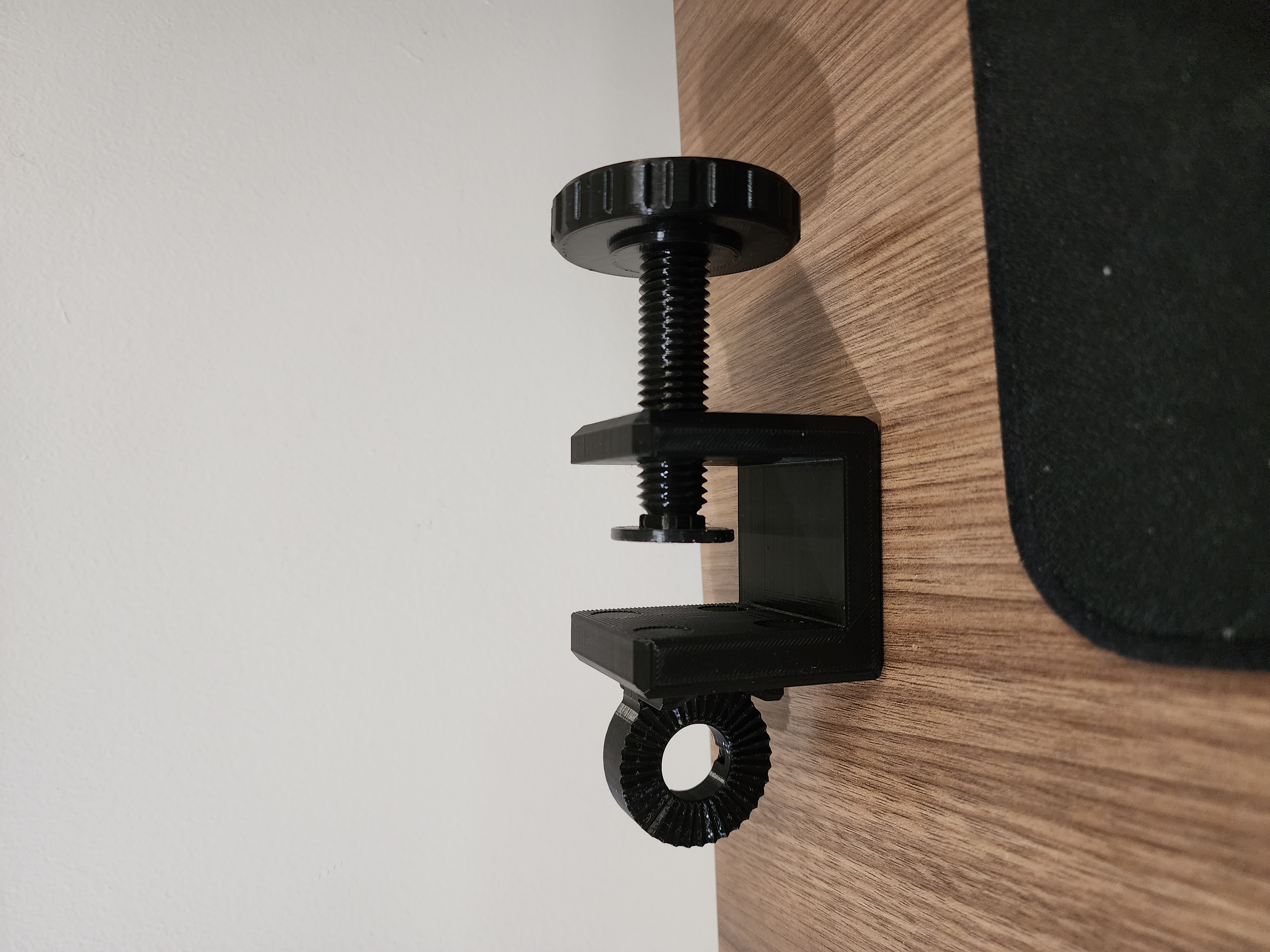 Smaller clamp with attachment