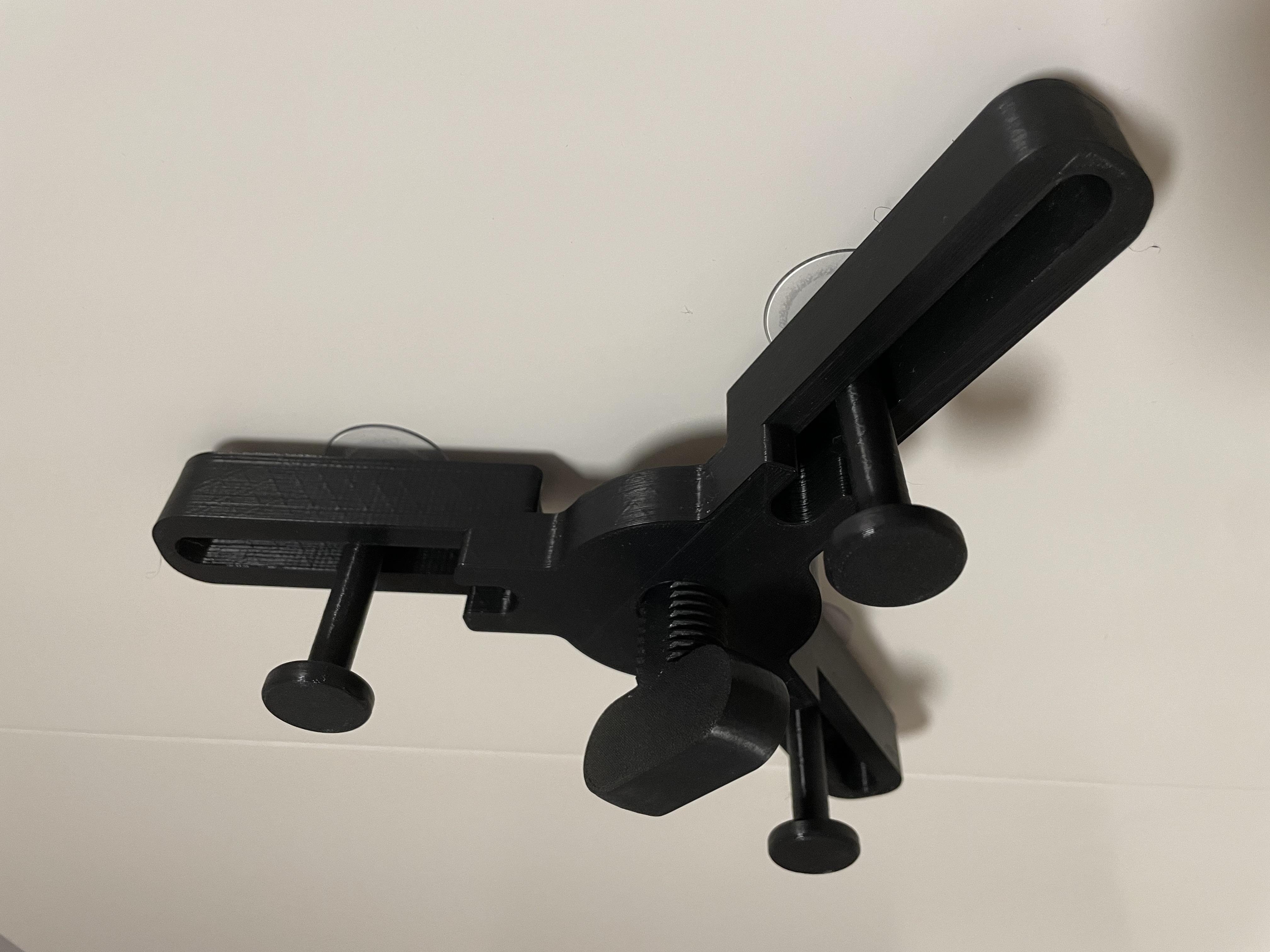 Miniatura 2 do modelo 3D Shower Lock for Push Buttons