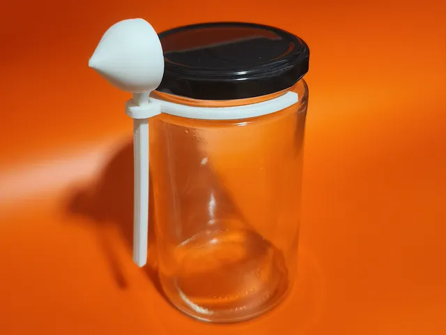 Jar Clip with Spoon