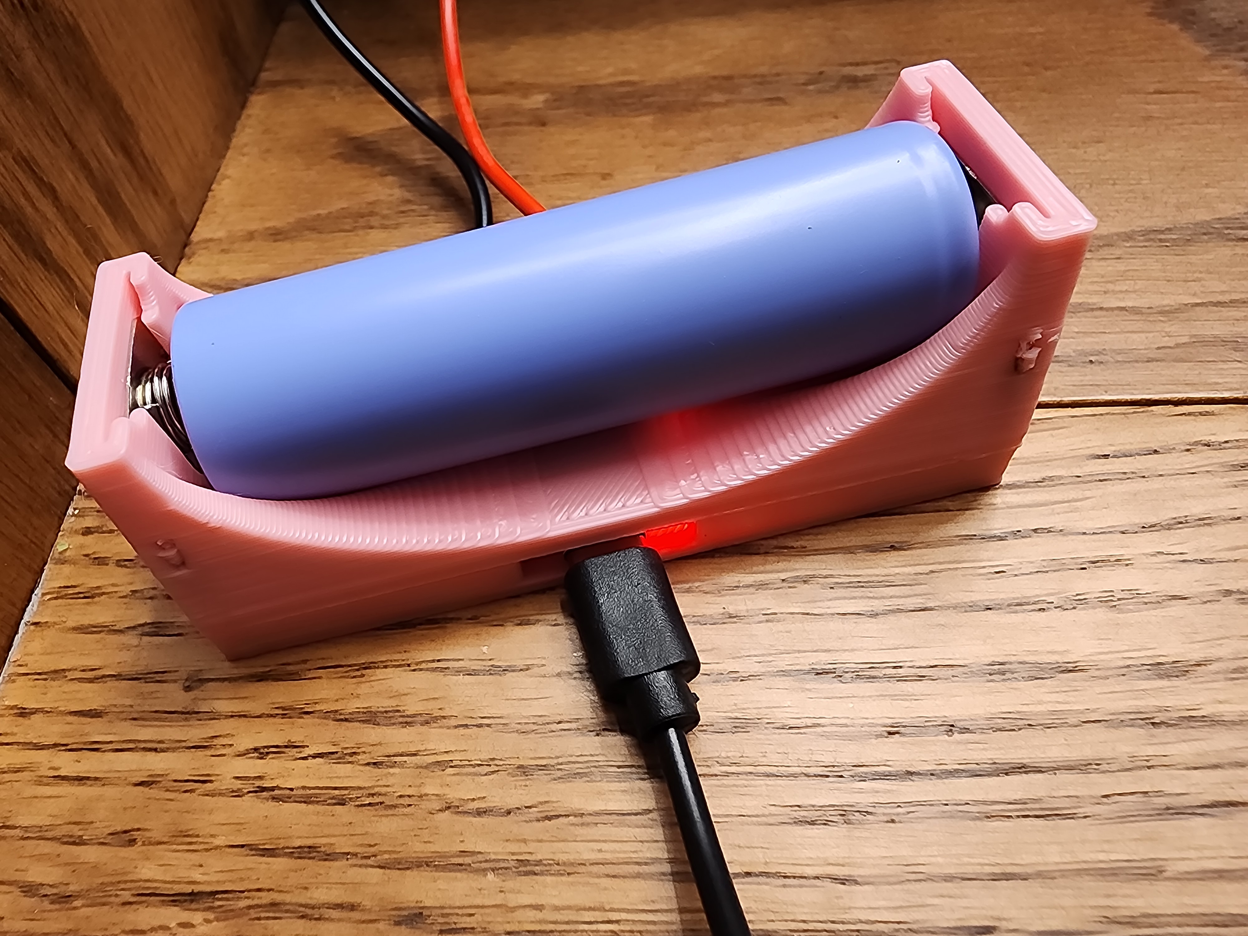 21700 Battery Charger