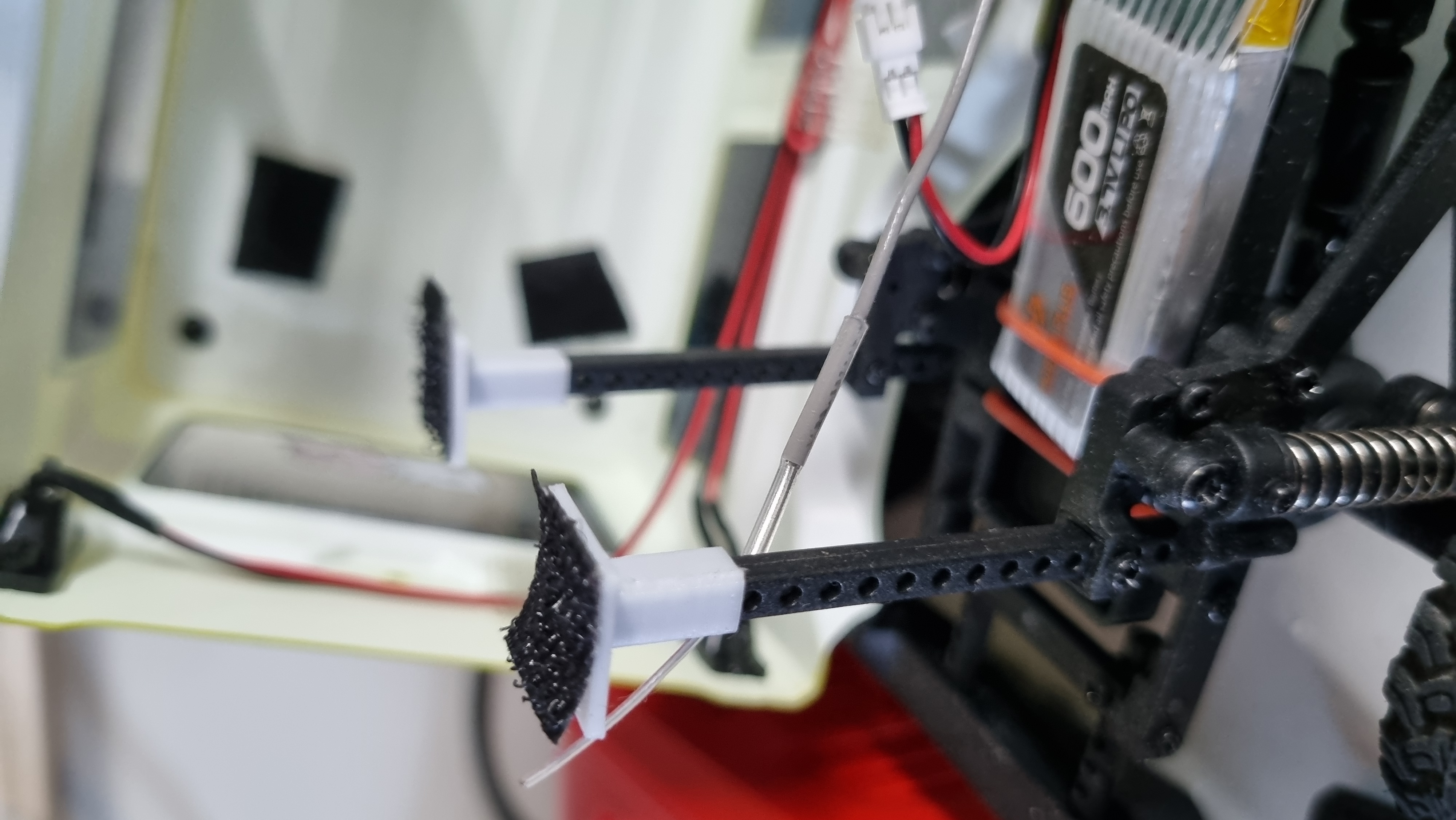 rc body mount (Velcro, NO MORE RClips) by Glenn Teale Download free STL model