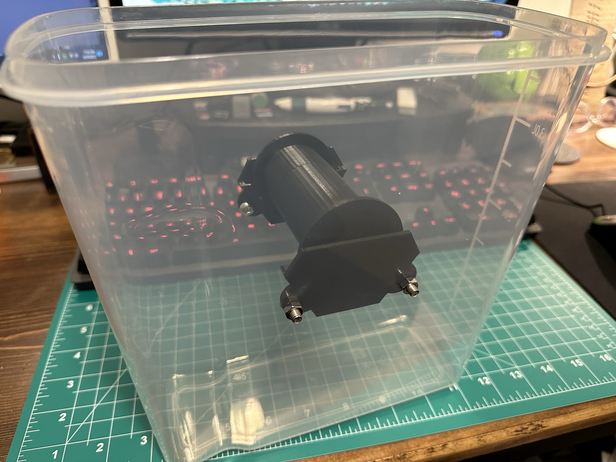 Dry Box Spool Holder by ghaobren | Download free STL model | Printables.com