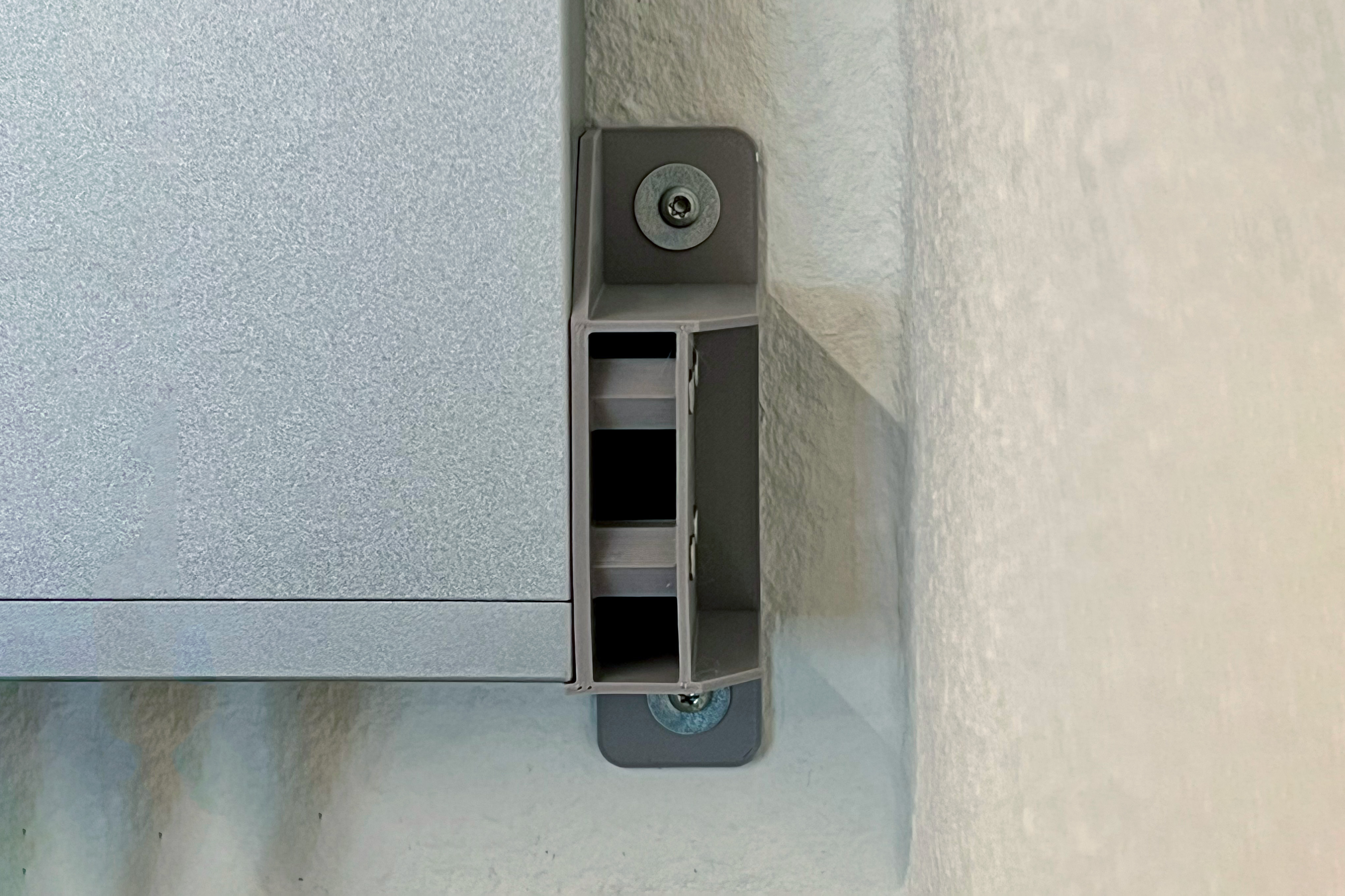 Vertical Wall Mount Brackets for 19" Rack Devices