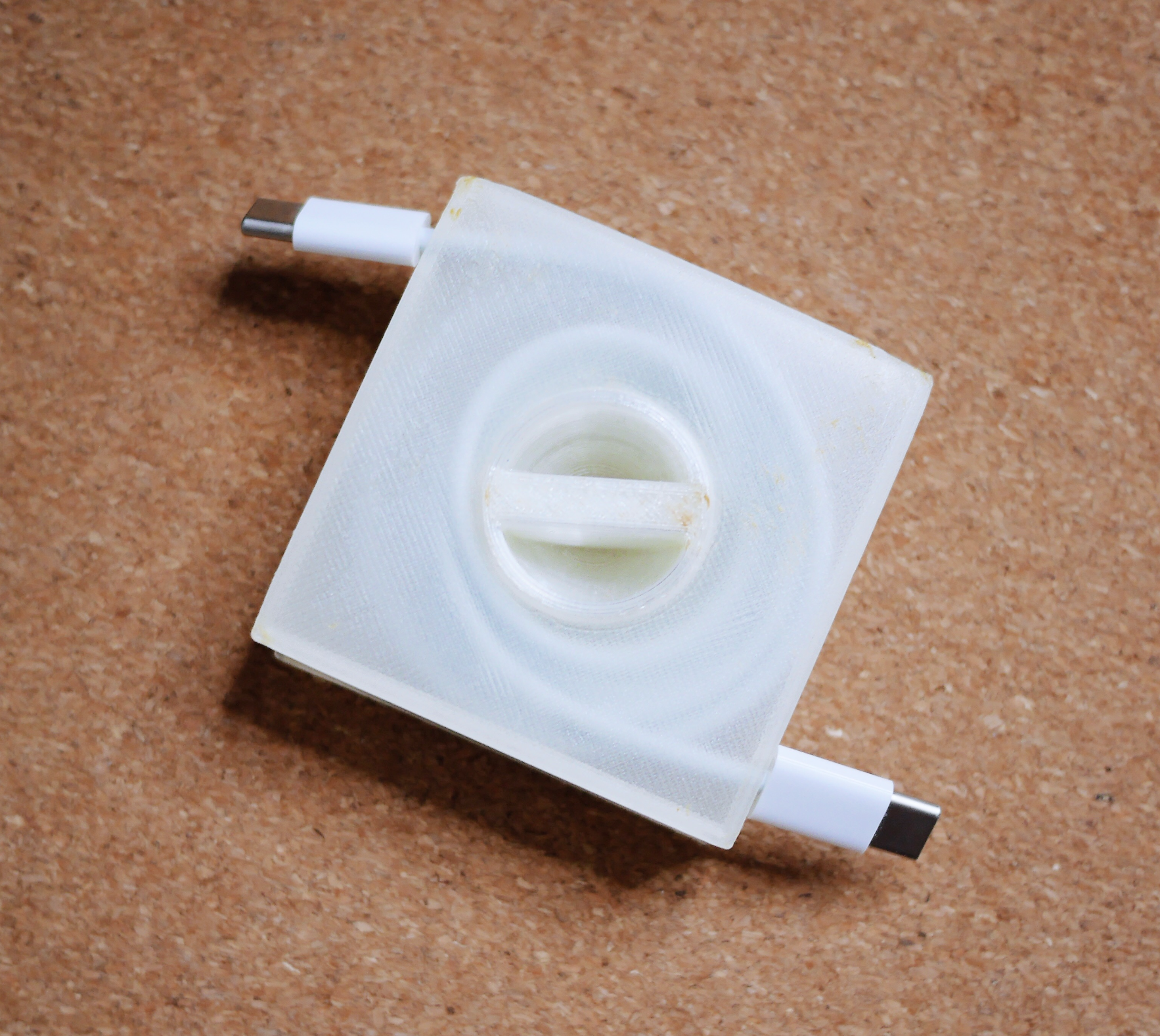 CORD WINDER MANAGEMENT STORAGE BOX PORTABLE TANGLE FREE CABLE WRAPPER ORGANIZER TRAVEL CABLE