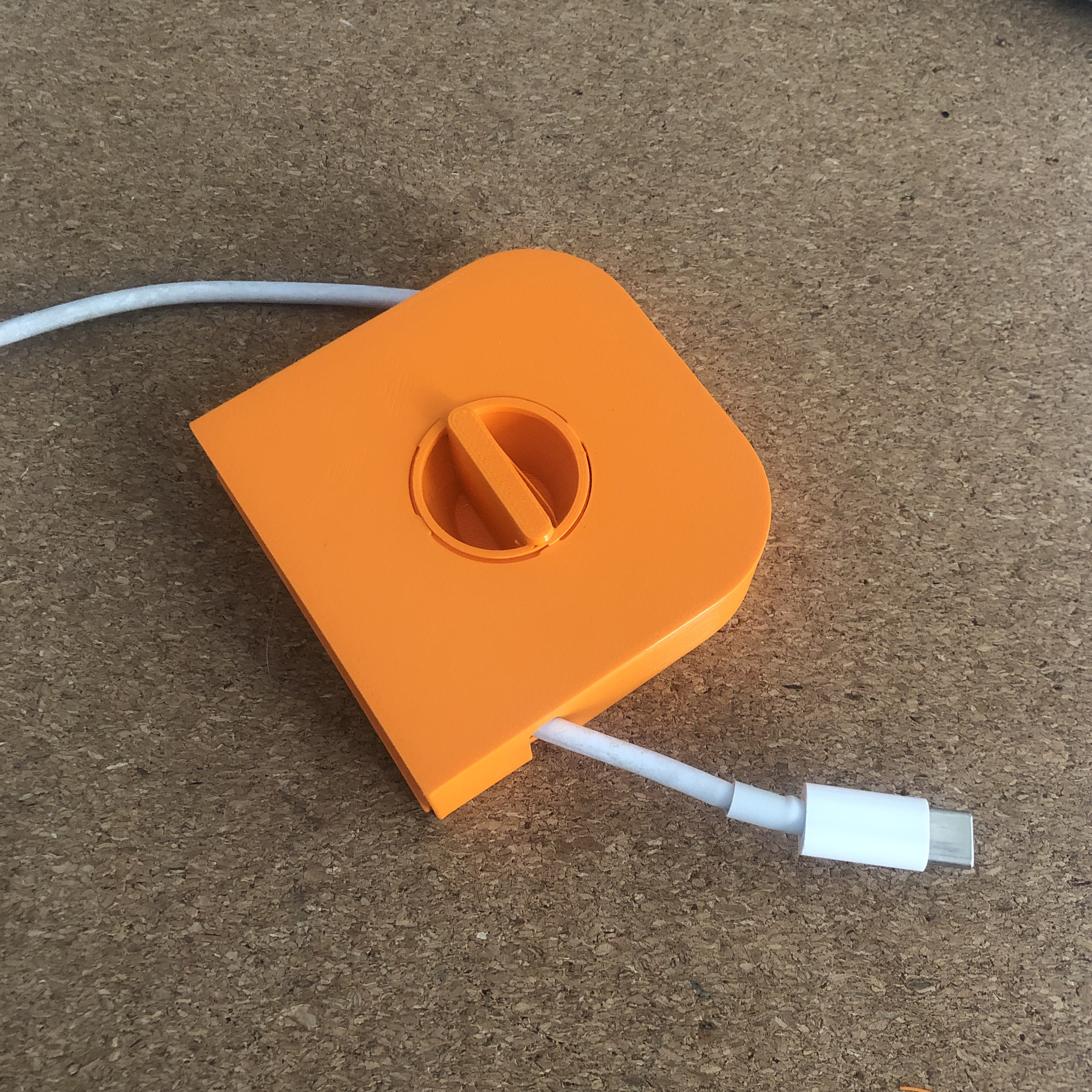 CORD WINDER MANAGEMENT STORAGE BOX PORTABLE TANGLE FREE CABLE WRAPPER ORGANIZER TRAVEL CABLE